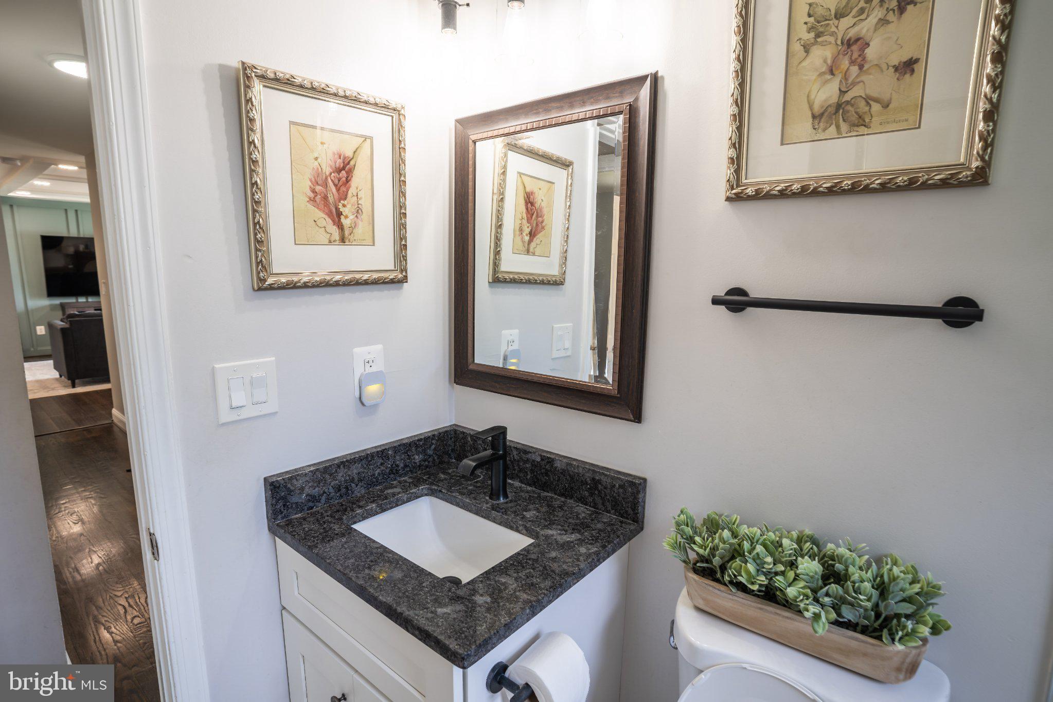 POHICK ESTATES - Residential