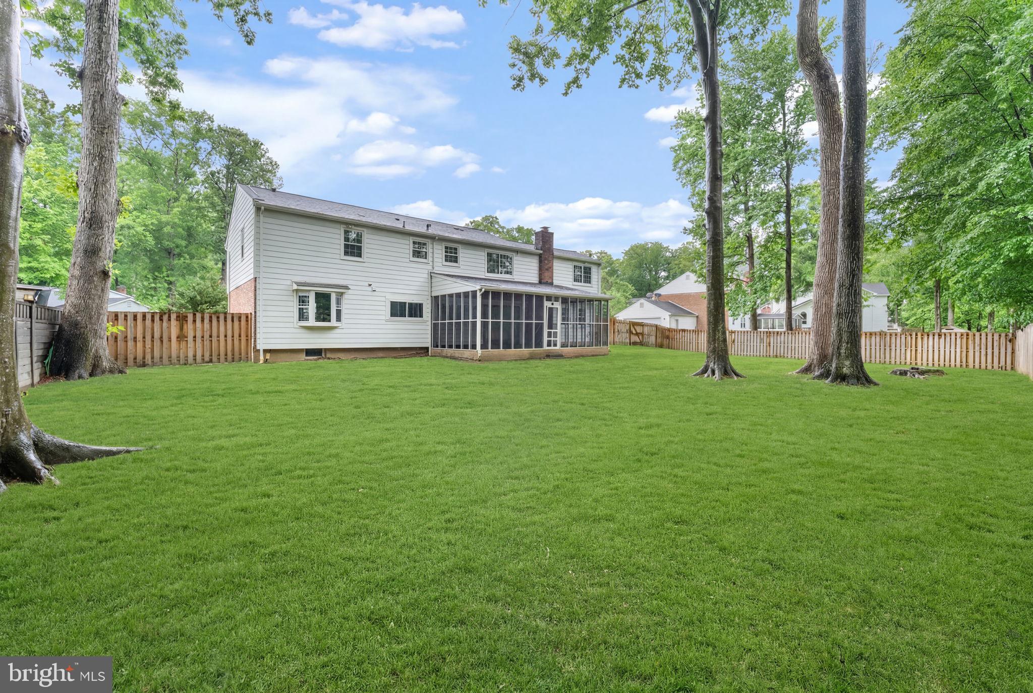 TANTALLON ON THE POTOMAC - Residential