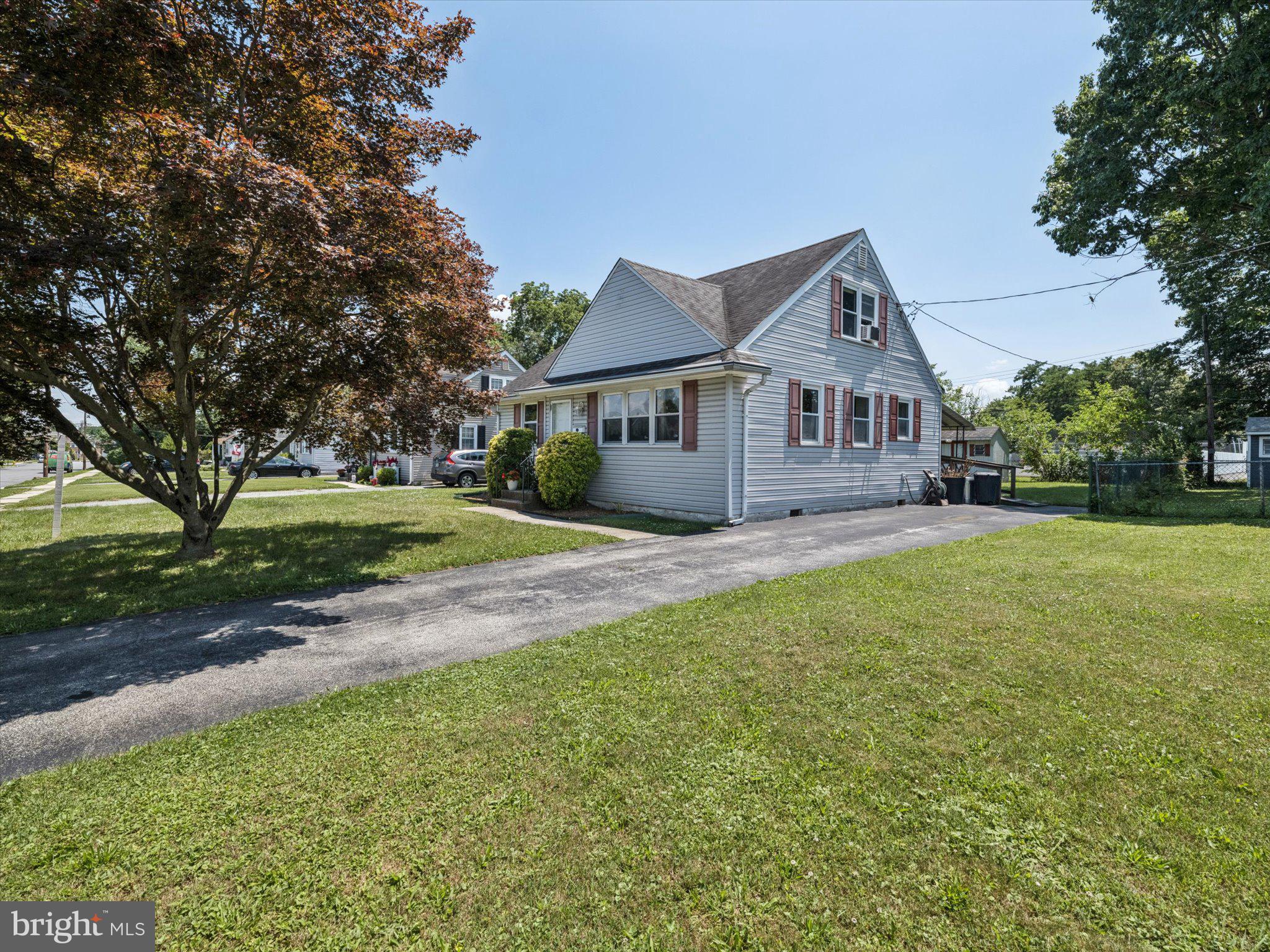 BRIDGEWATER FARMS - Residential
