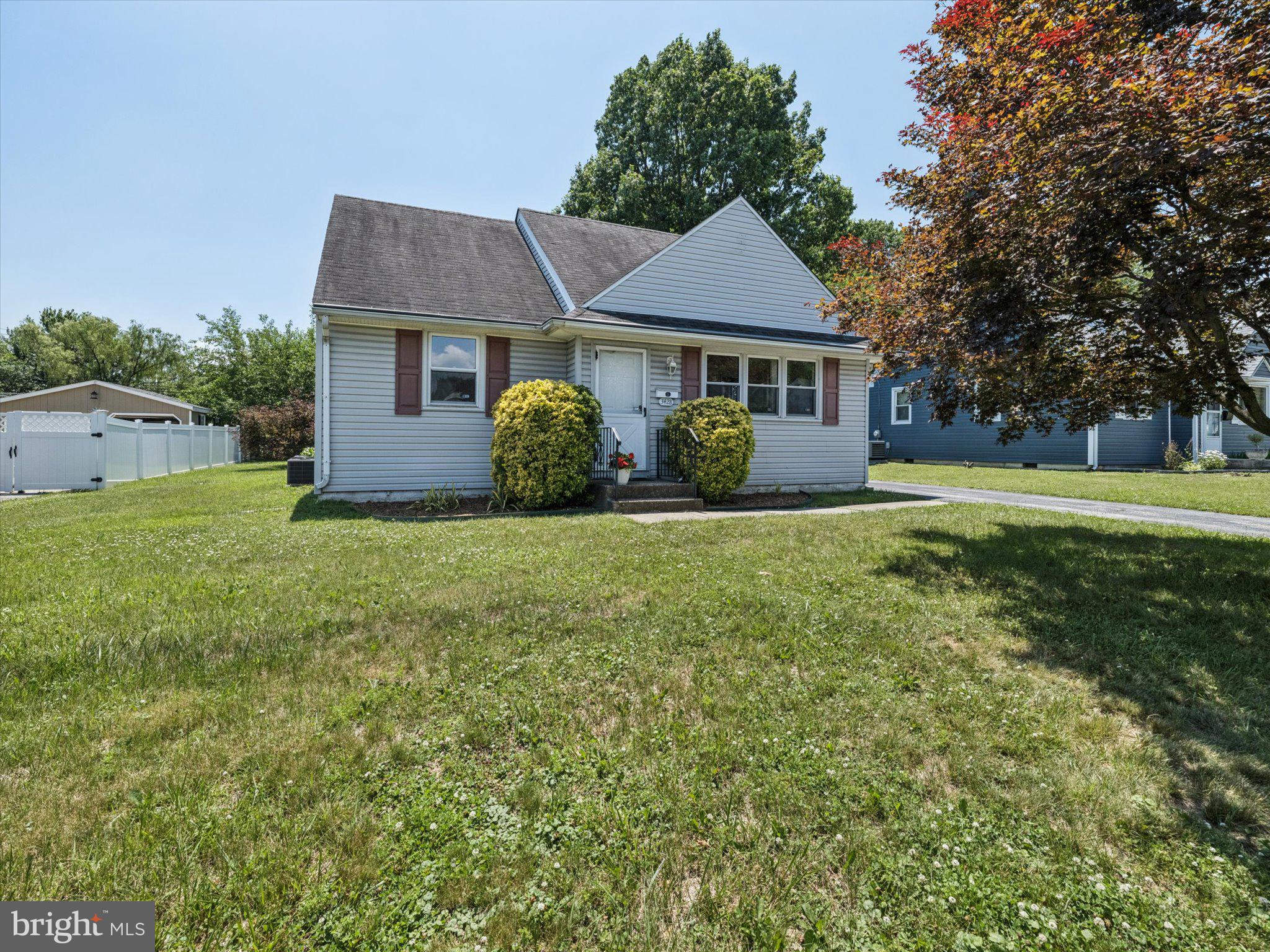 BRIDGEWATER FARMS - Residential