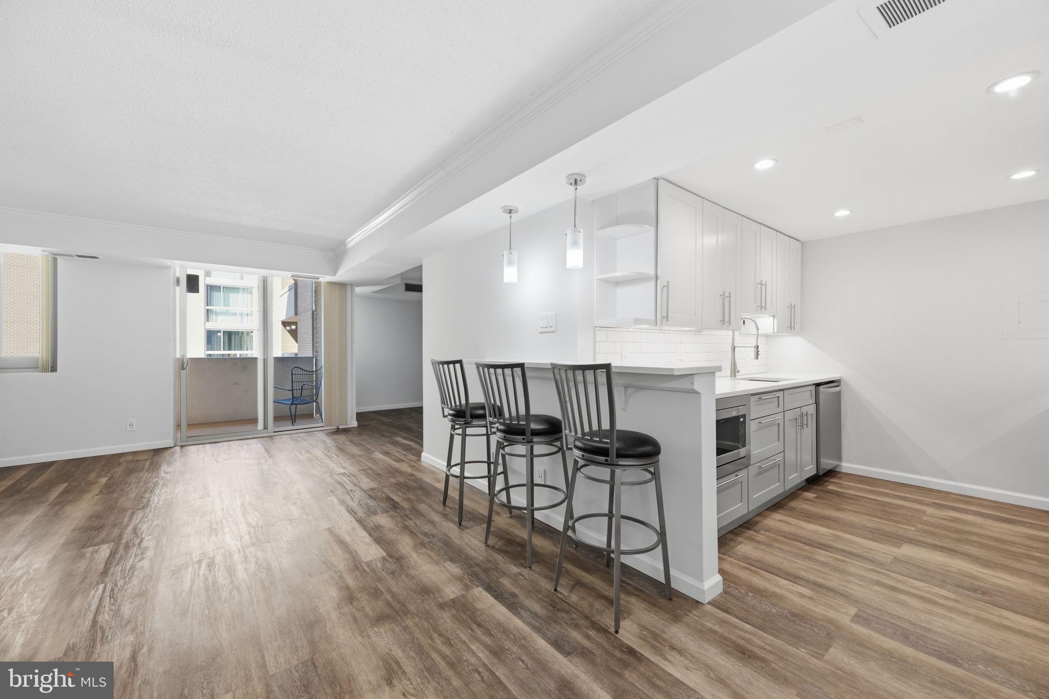 FRIENDSHIP HEIGHTS - Residential