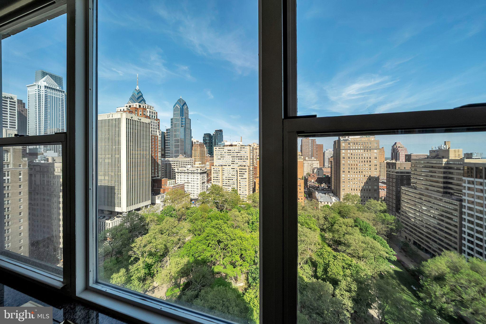 RITTENHOUSE SQUARE - Residential