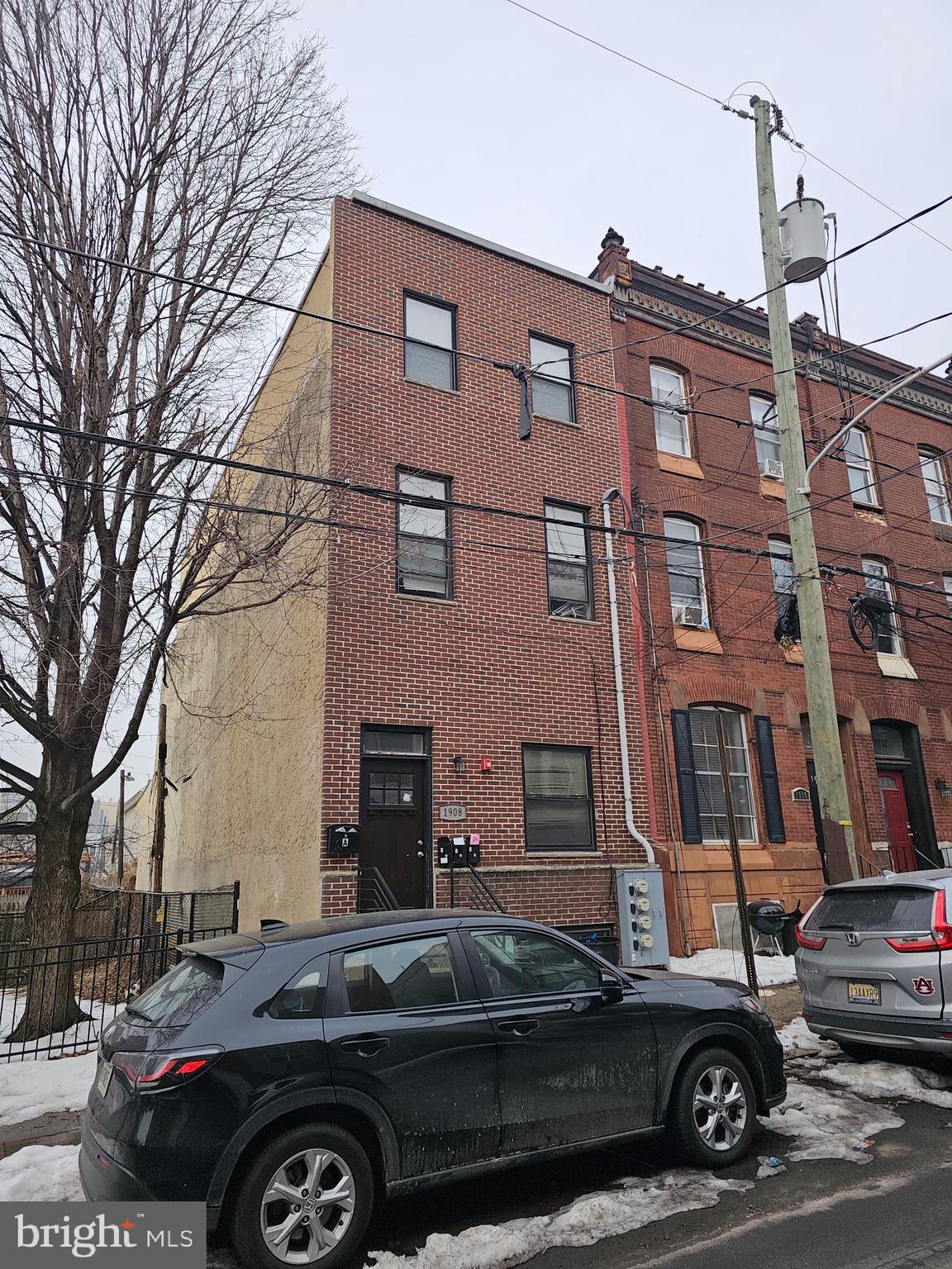 NORRIS SQUARE - Residential Income