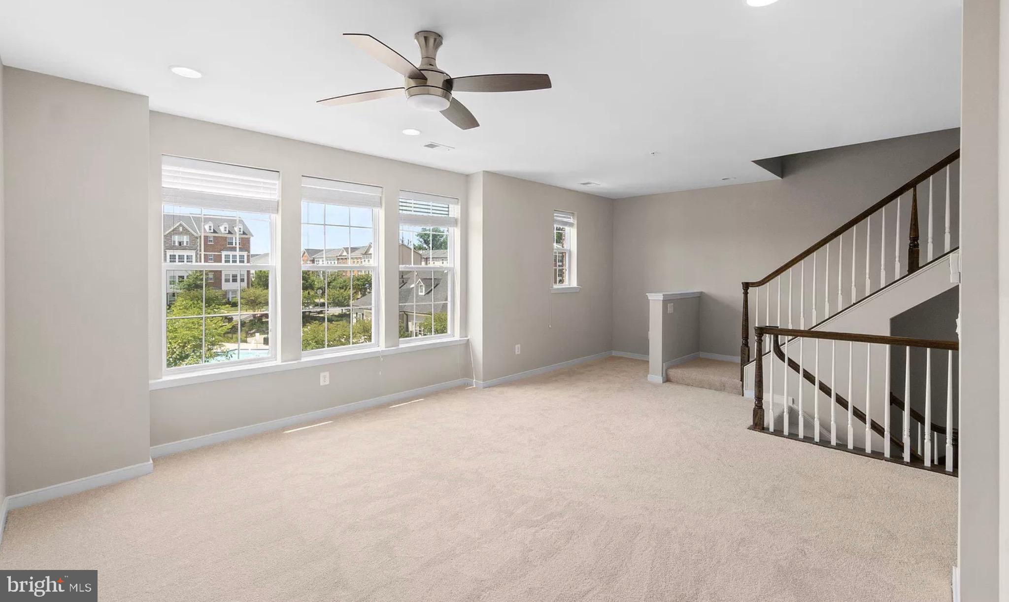 EAST GATE - Residential Lease