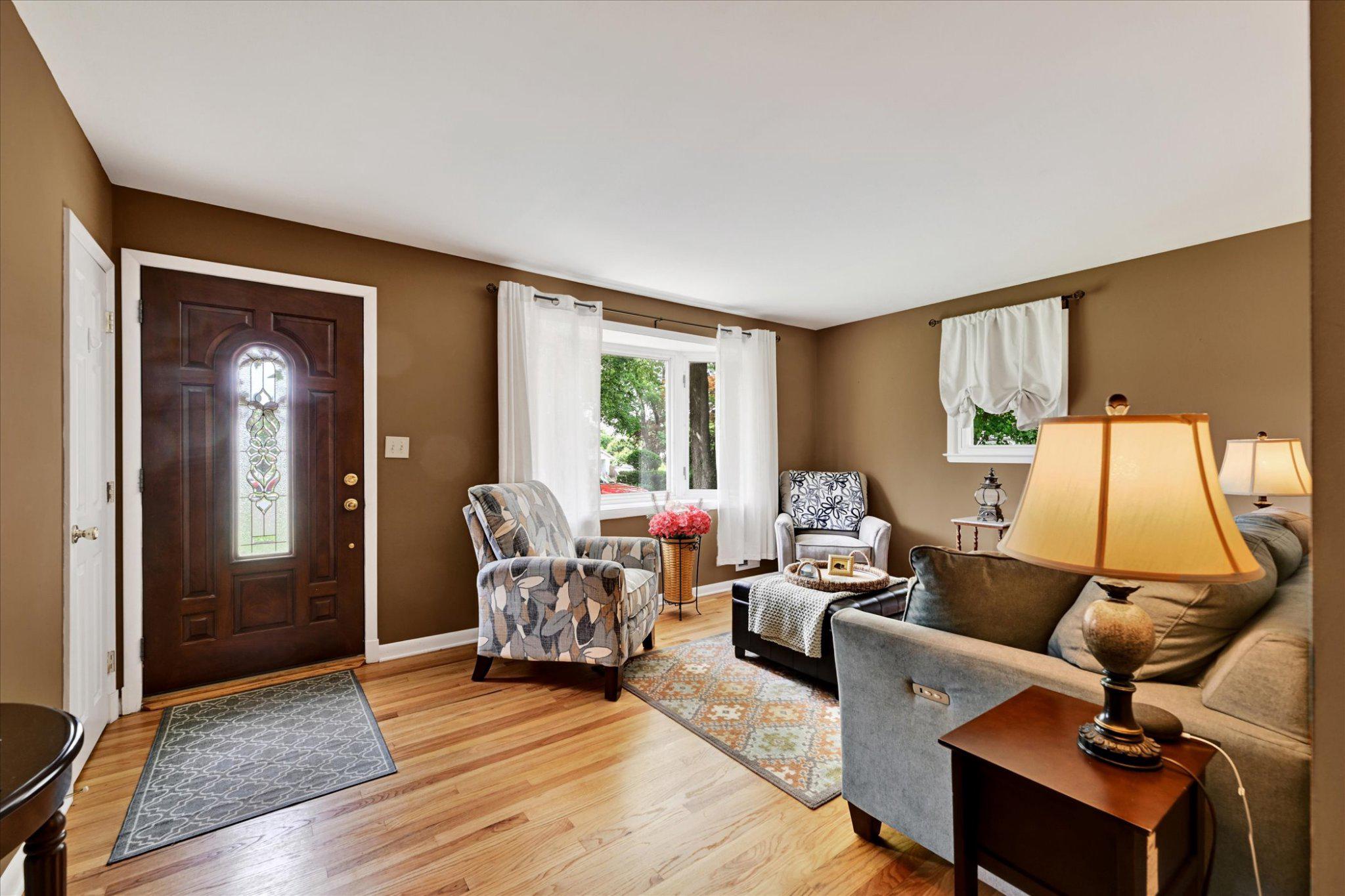 FAIRMONT - Residential
