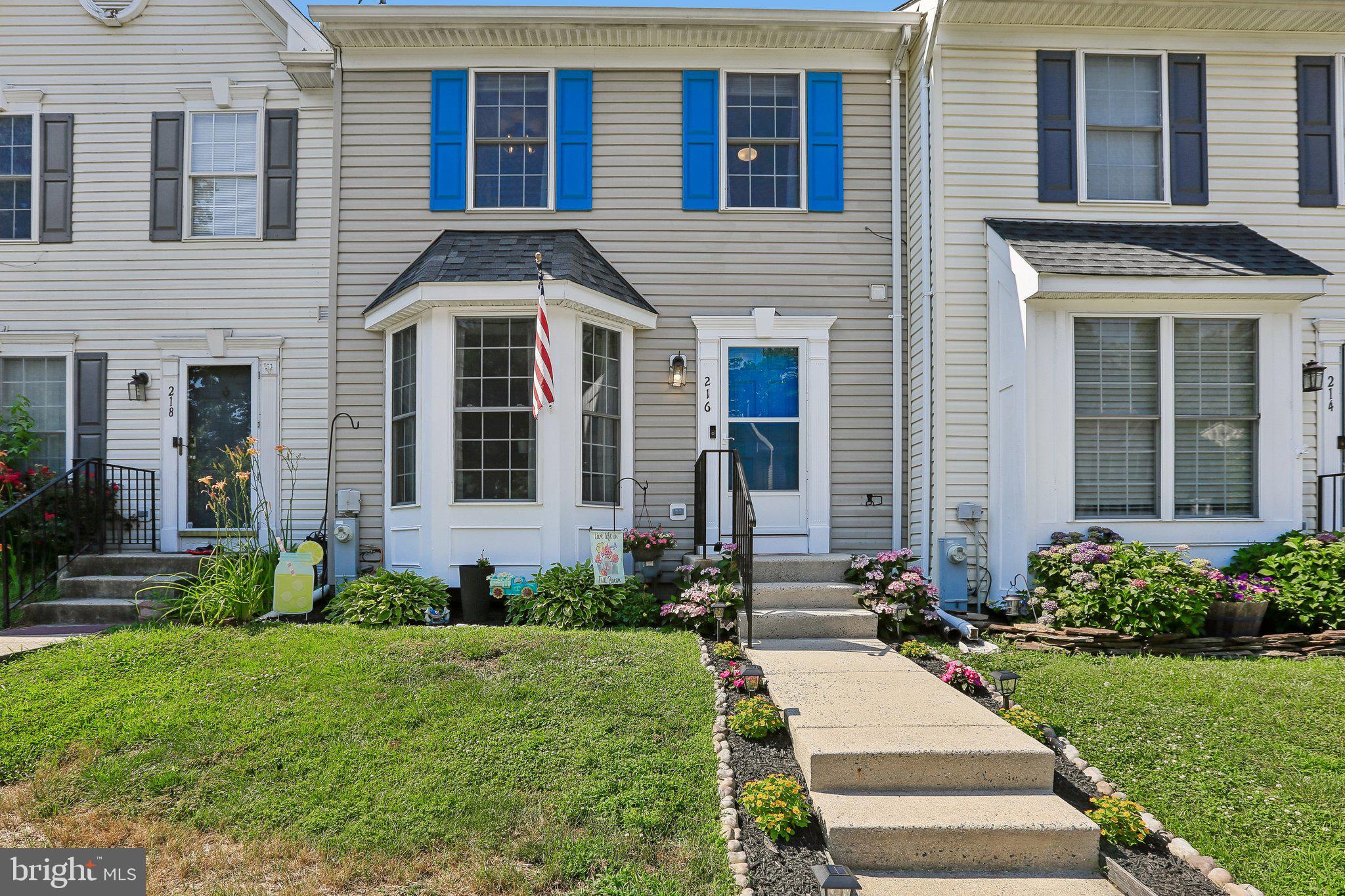 Cozy 3  bedroom 2.5 bathroom townhome in Havre de Grace. Carpeting in living and dining room on main level and 3 bedrooms on upper level. Living room has a bay window. Cute black and white eat-in kitchen provides access to raised deck with canopy overlooking serene green wooded area. One full bathroom off upper level hallway and one full bath in primary bedroom plus half bathroom on main level. Lower level is unfinished and provides access to backyard and outside shed. Must see!!!