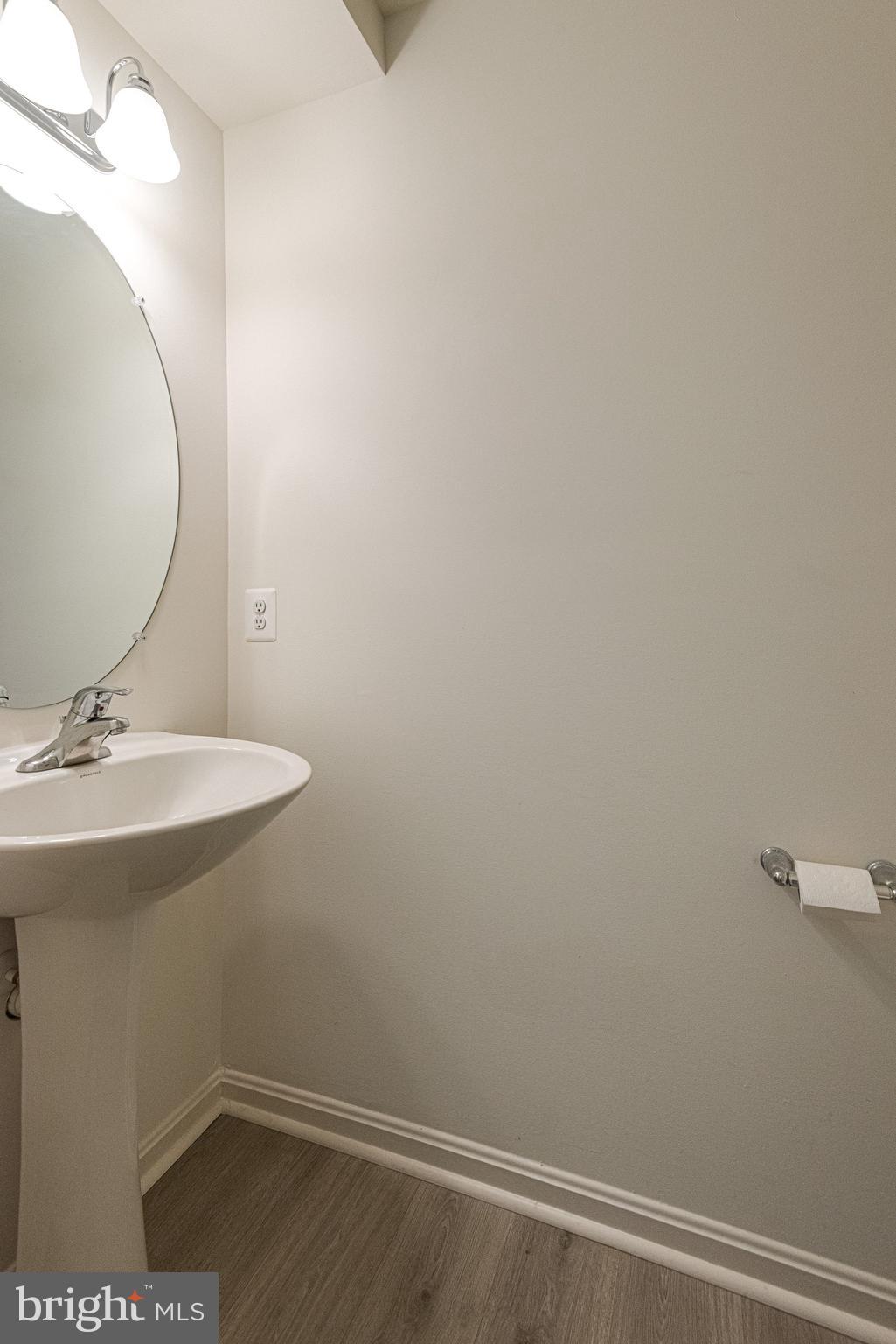 PELHAM PLACE - Residential