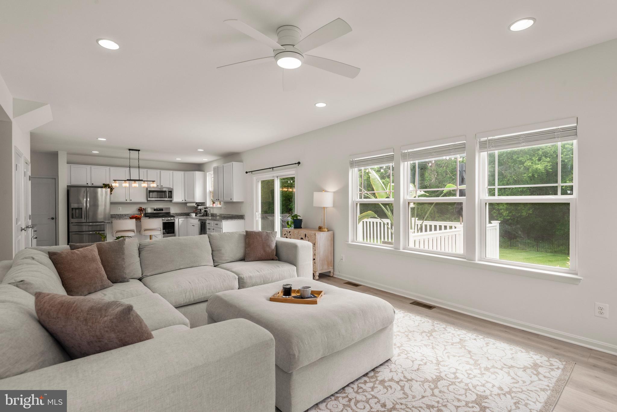 PELHAM PLACE - Residential