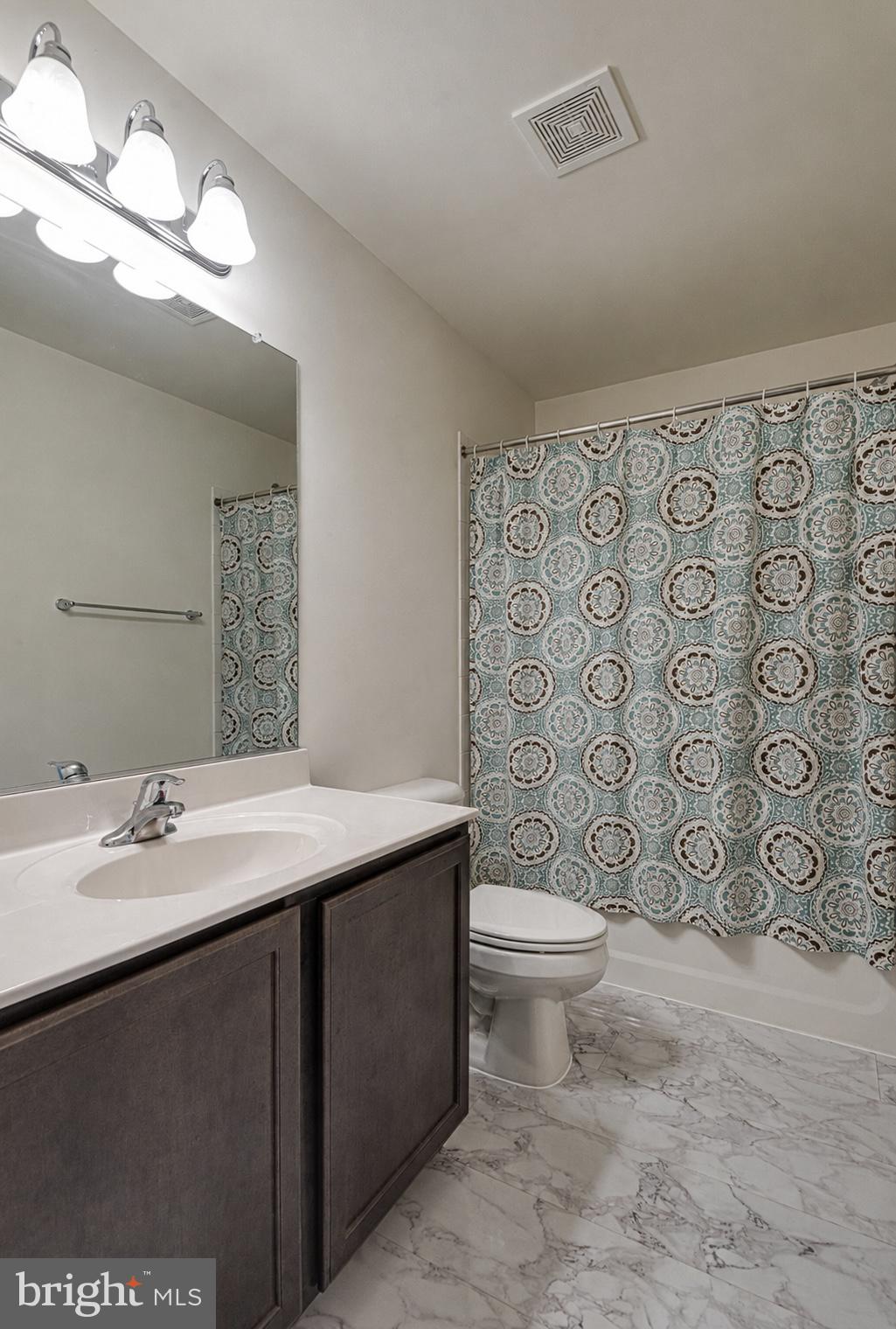 PELHAM PLACE - Residential