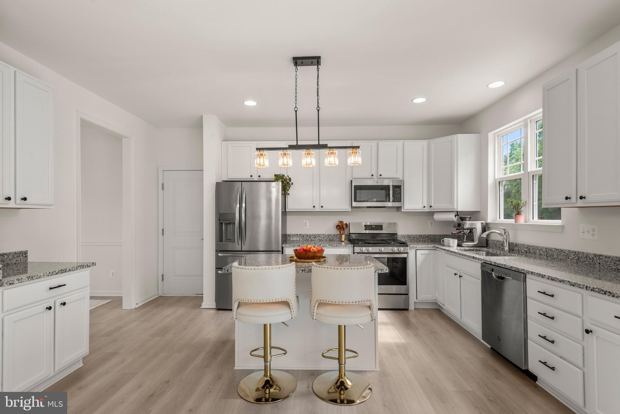 PELHAM PLACE - Residential