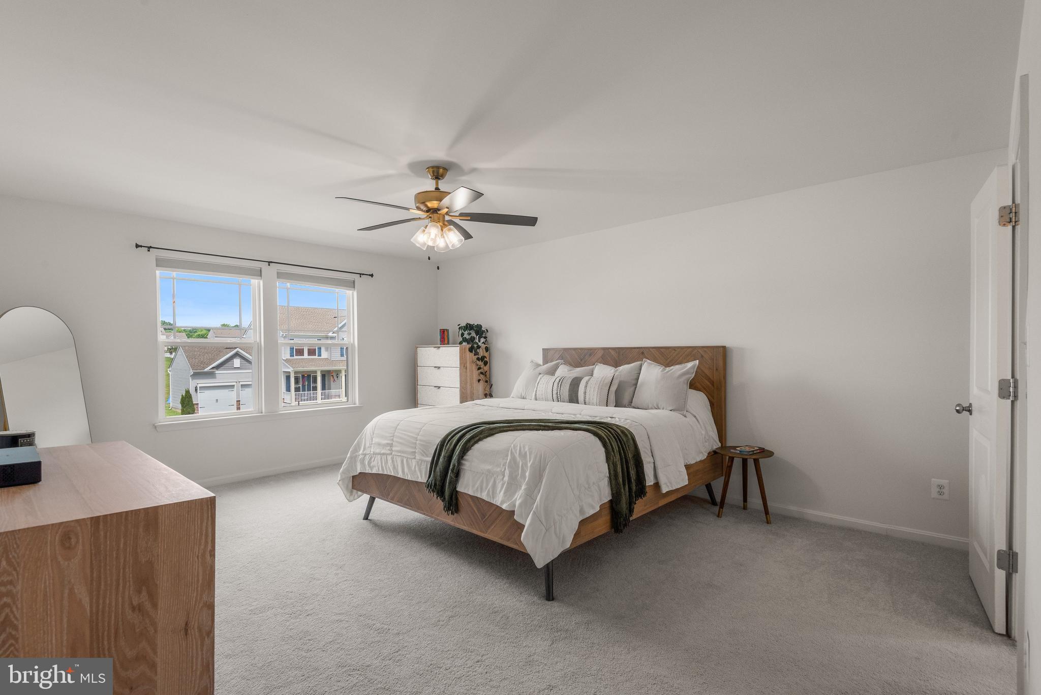 PELHAM PLACE - Residential
