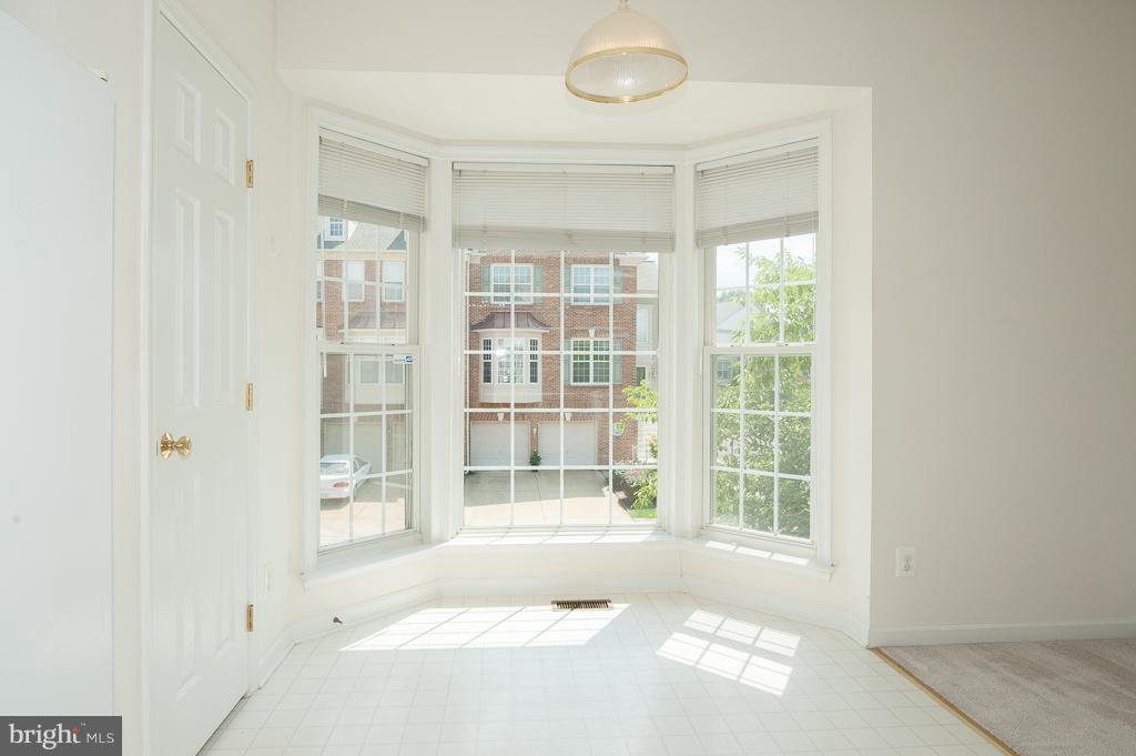 TOWNES AT MANCHESTER PARK - Residential Lease