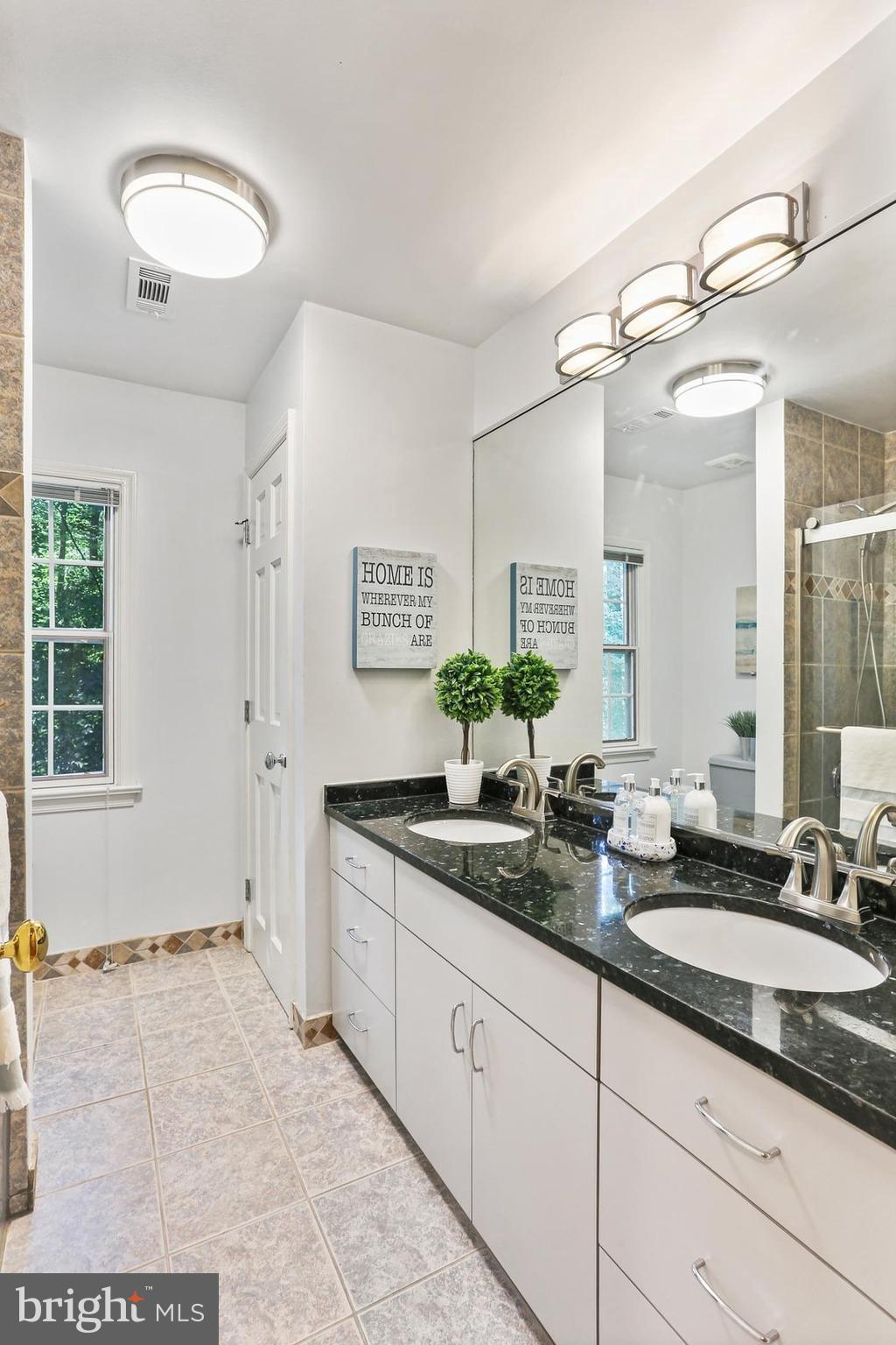 CHAPEL WOODS - Residential