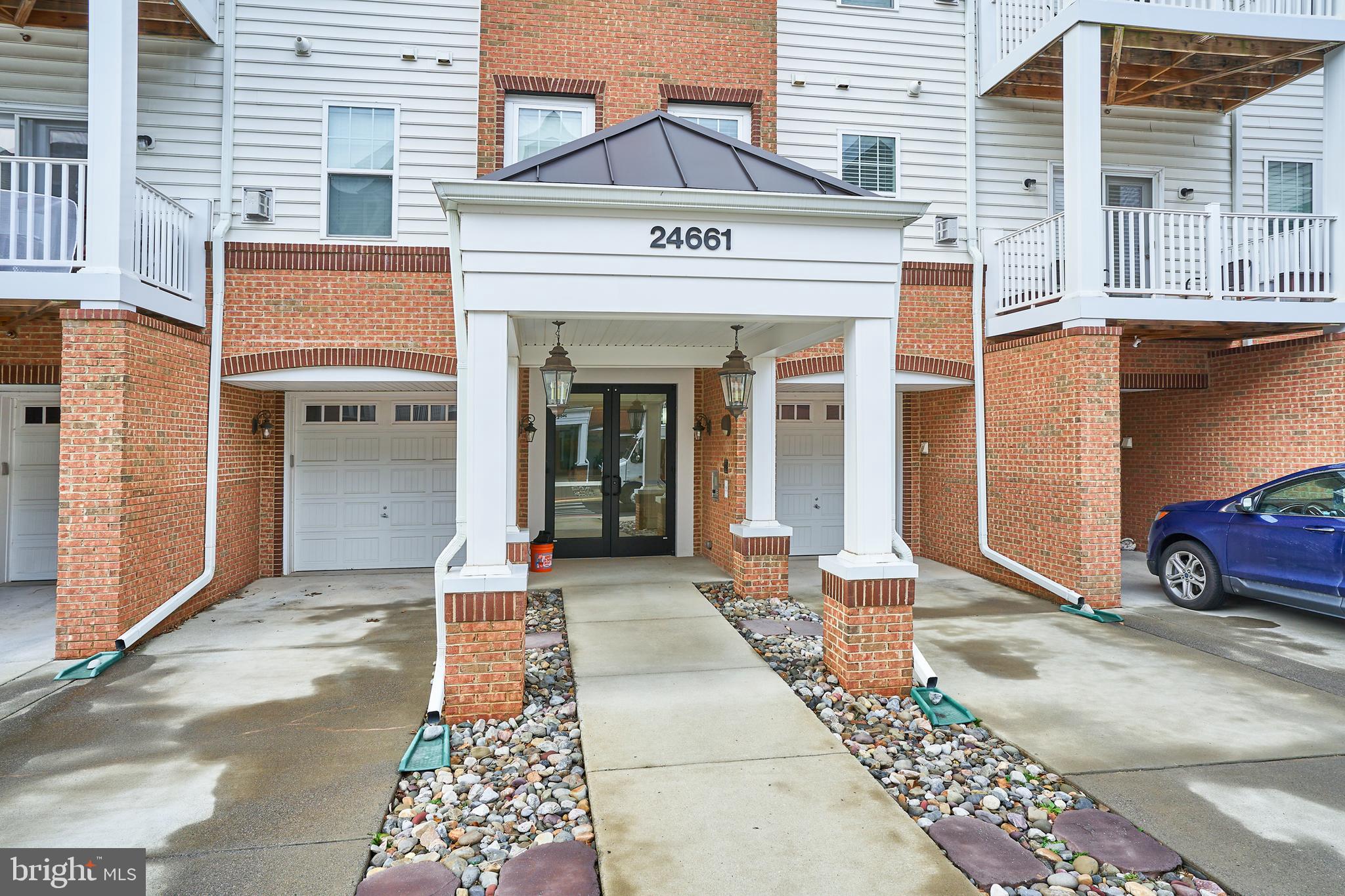 CENTRE PARK AT STONE RIDGE - Residential Lease
