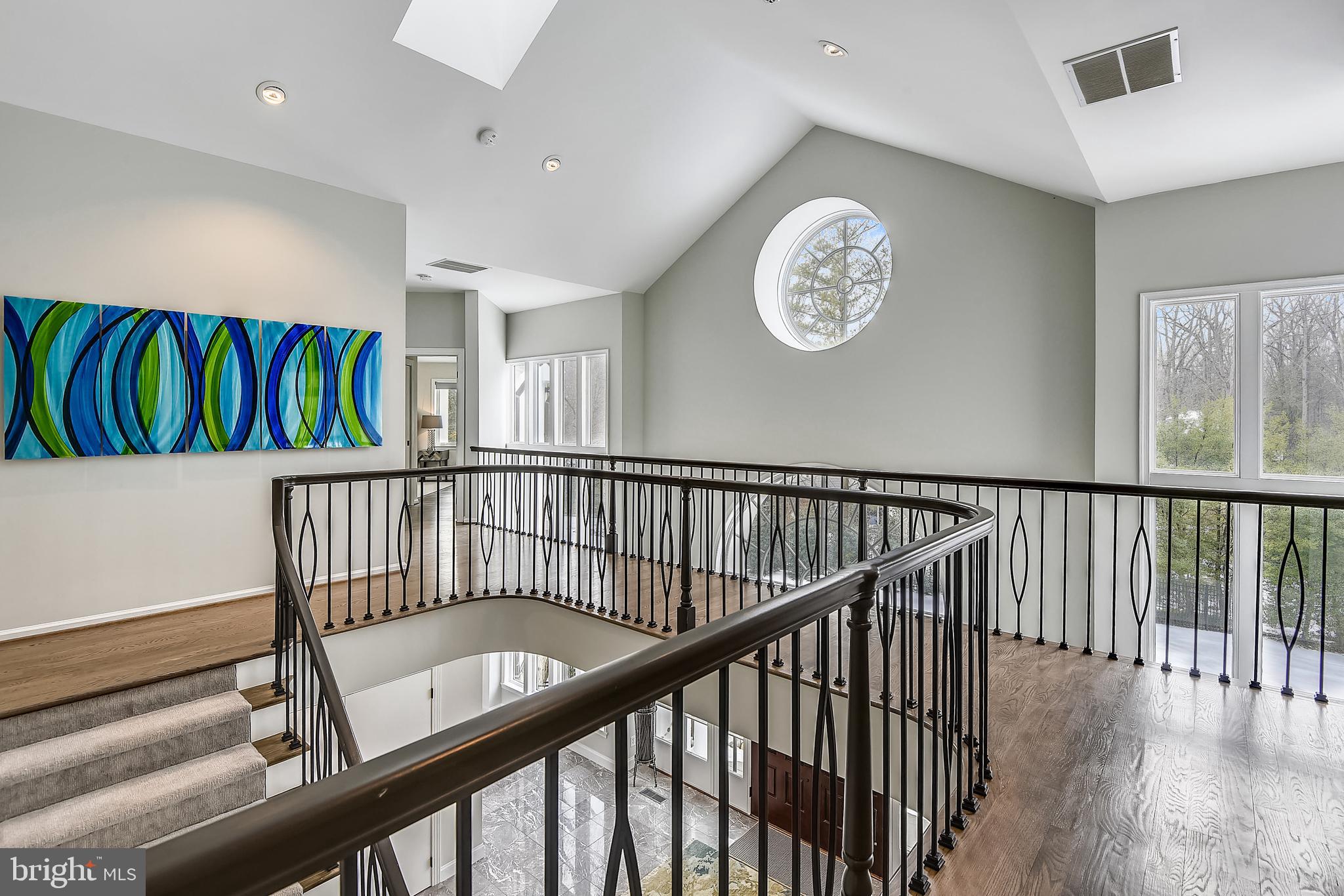 BRADLEY HILLS GROVE - Residential