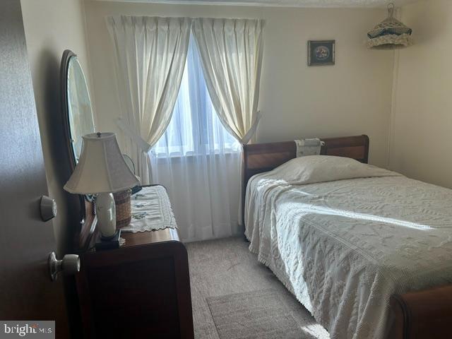 GOLDENTREE - Residential