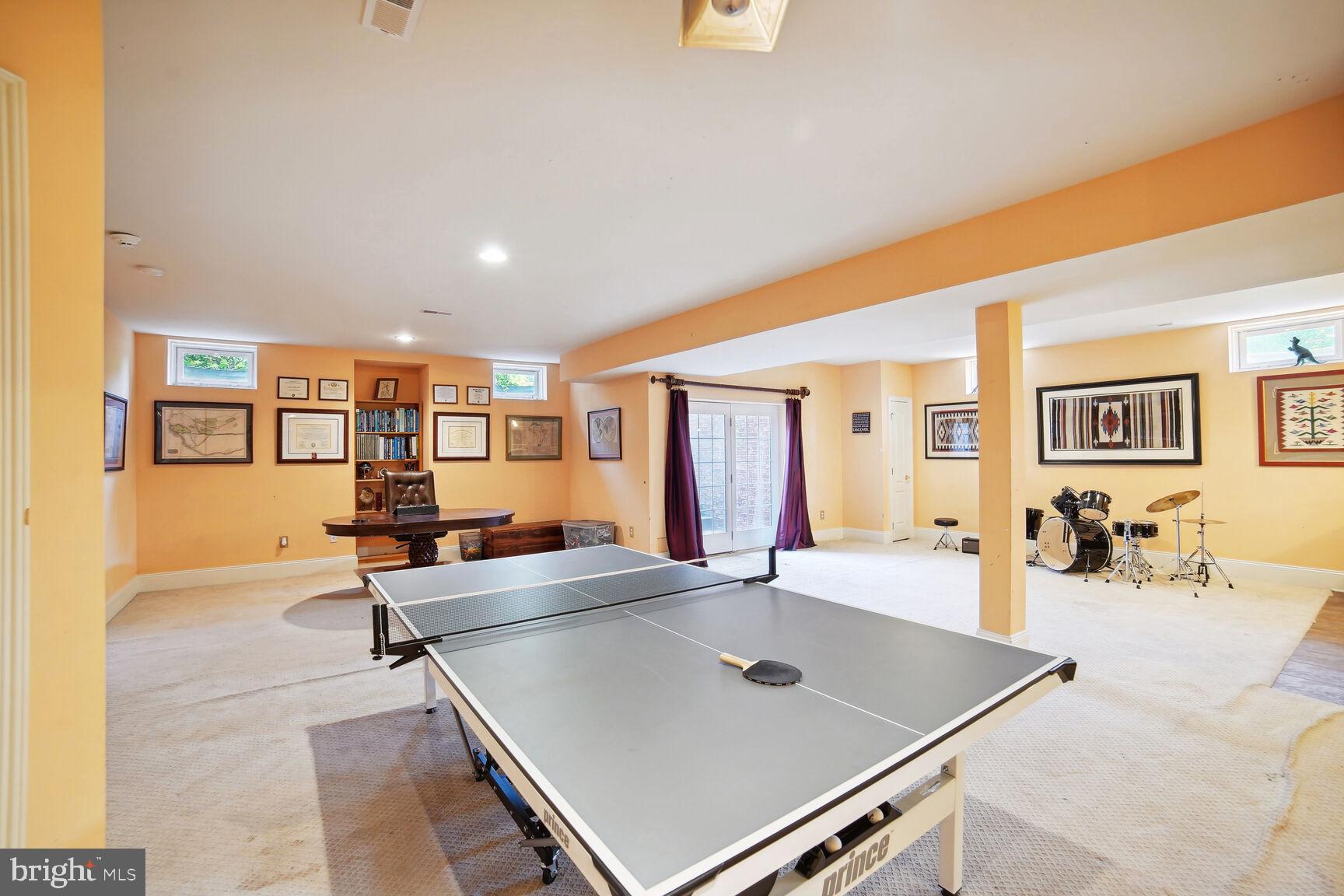PATUXENT CHASE - Residential