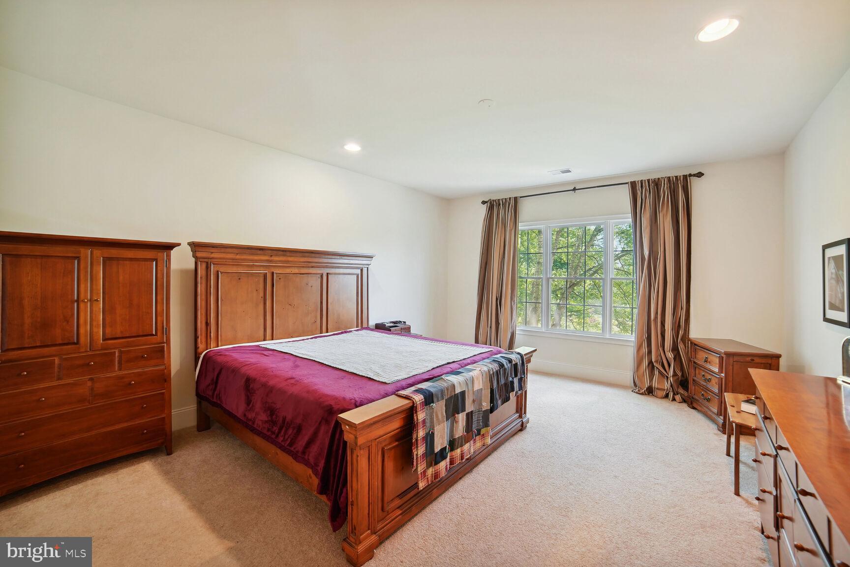 PATUXENT CHASE - Residential