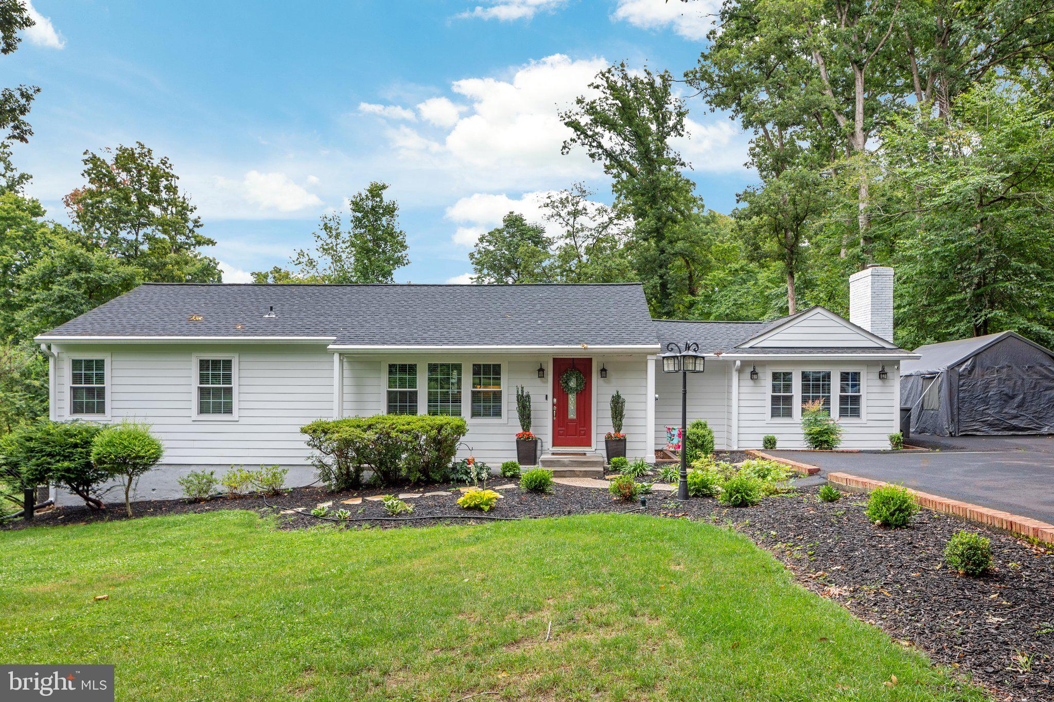 WOODLEY HILLS - Residential