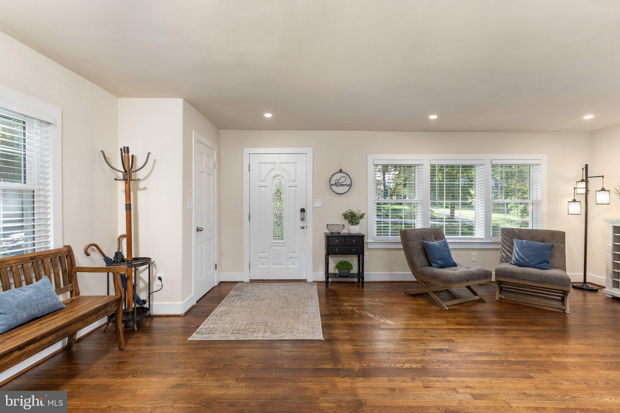 WOODLEY HILLS - Residential