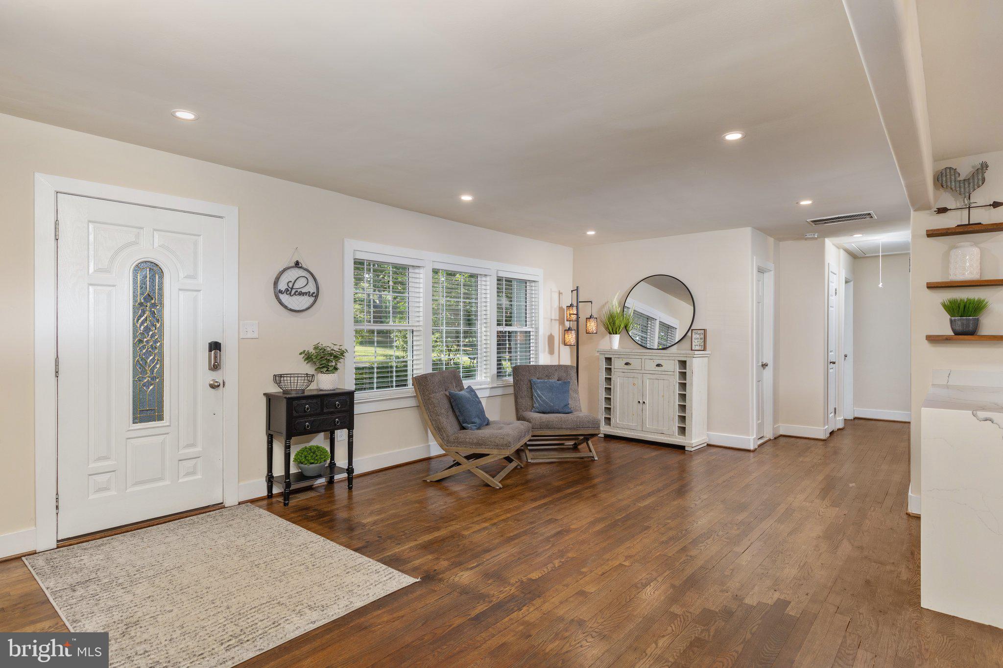 WOODLEY HILLS - Residential