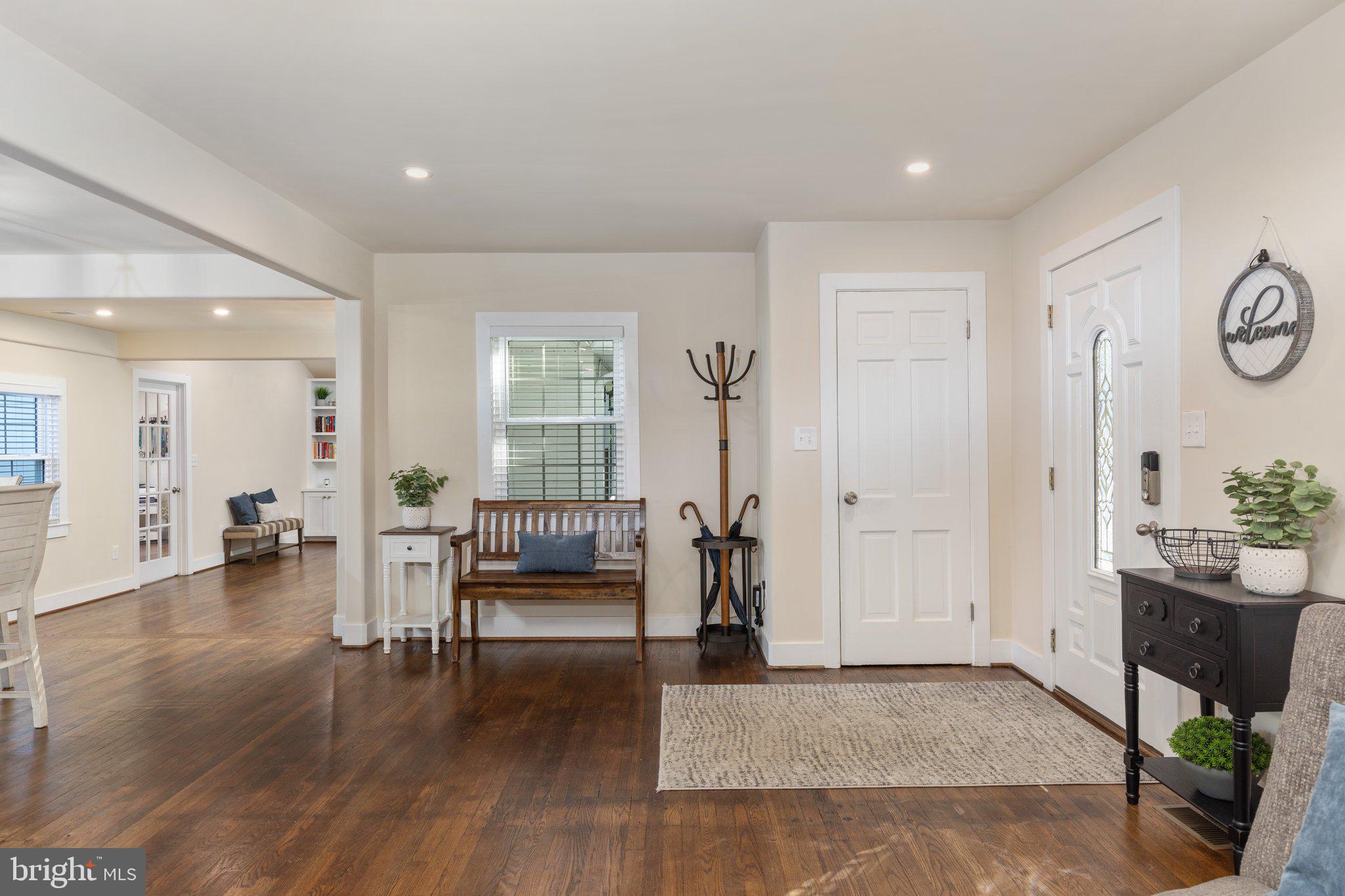 WOODLEY HILLS - Residential