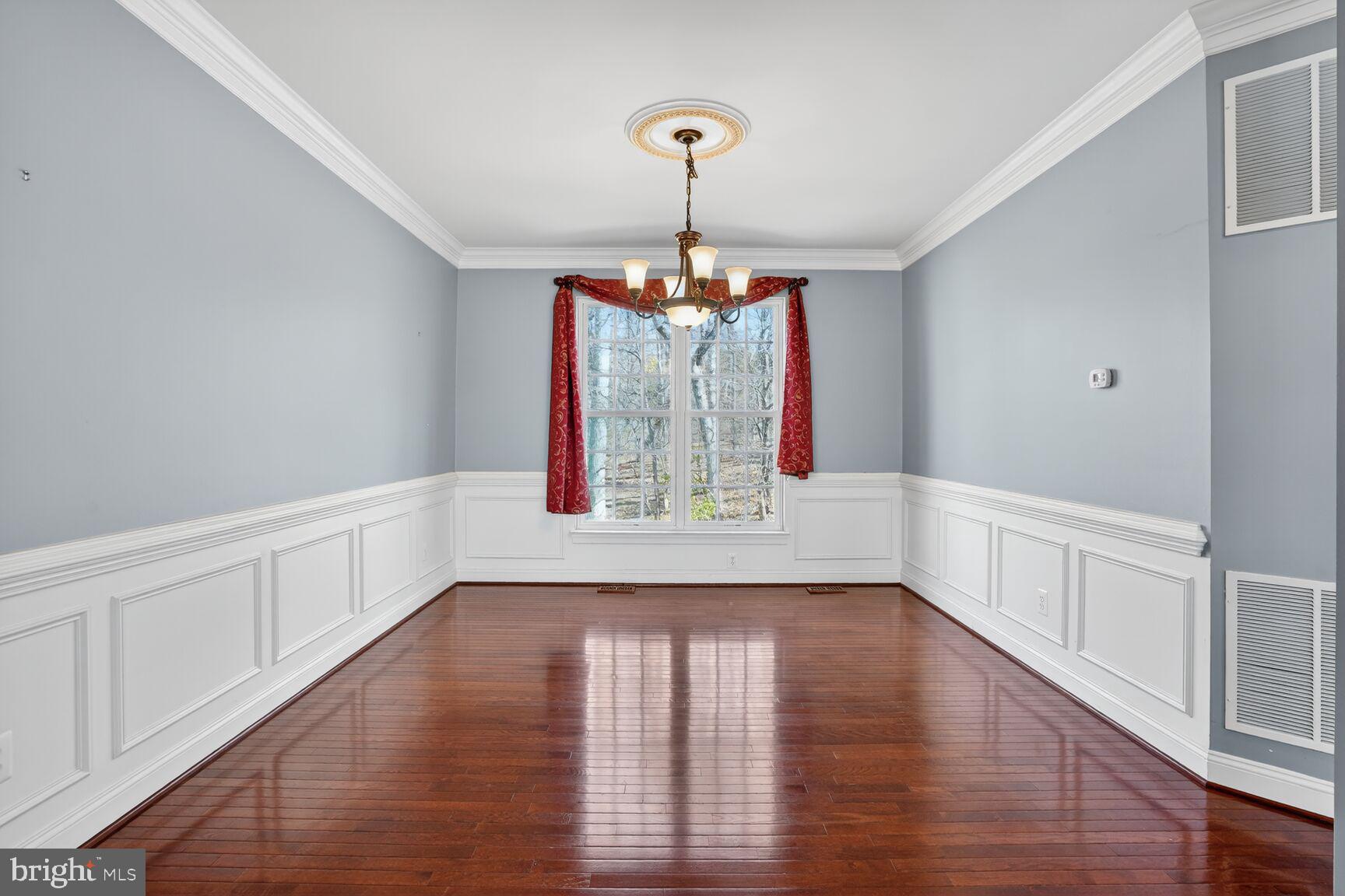 RESERVE AT POTOMAC CREST - Residential