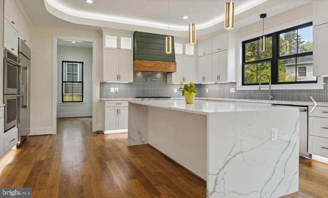 GRAYS OAKTON - Residential