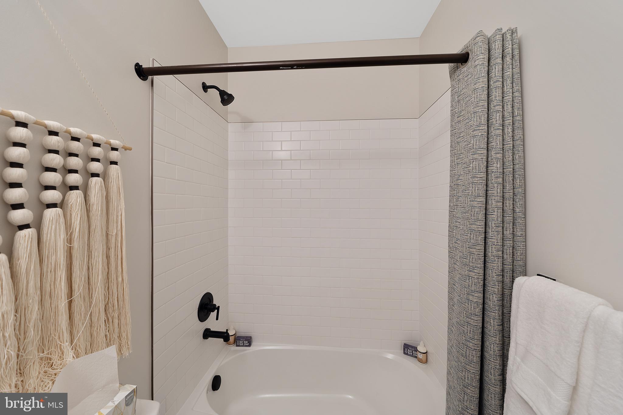 FOUR SEASONS AT PENNFIELD - Residential