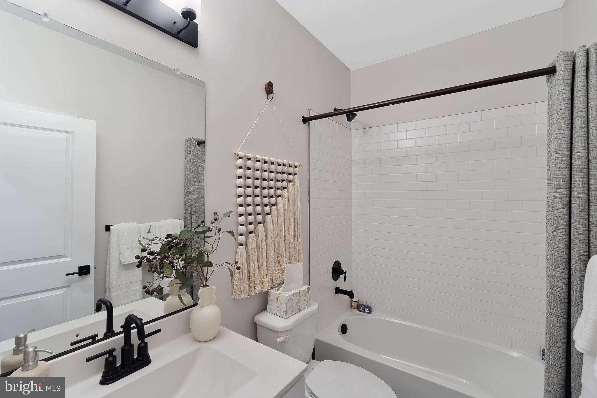 FOUR SEASONS AT PENNFIELD - Residential