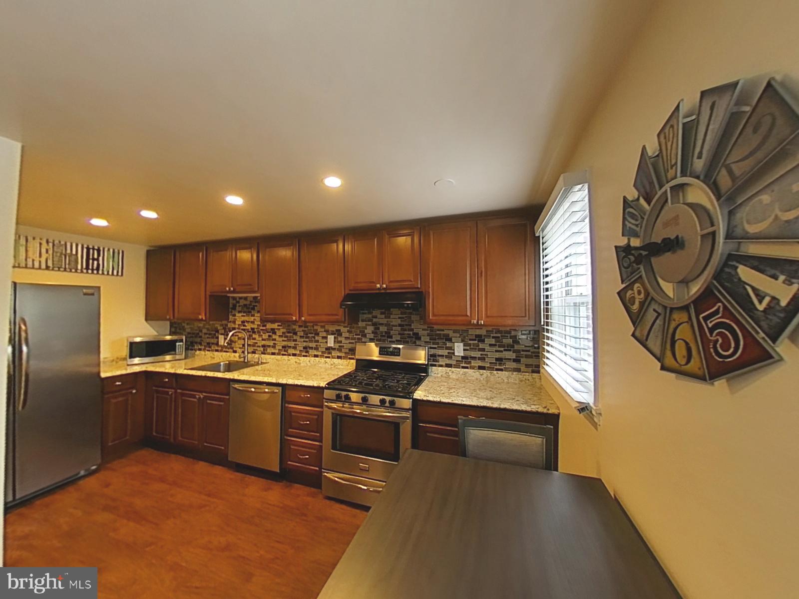 DELMAR VILLAGE - Residential