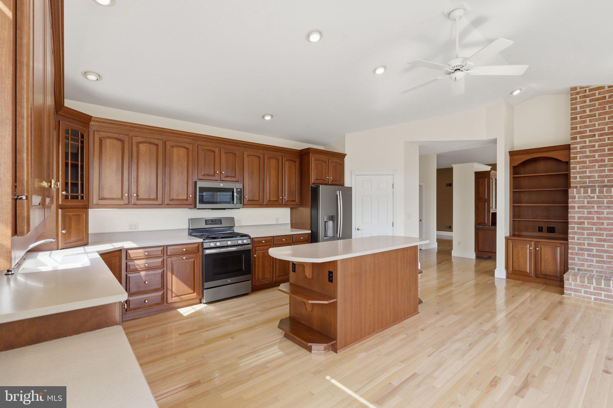 MOUNTAIN VIEW TERRACE - Residential