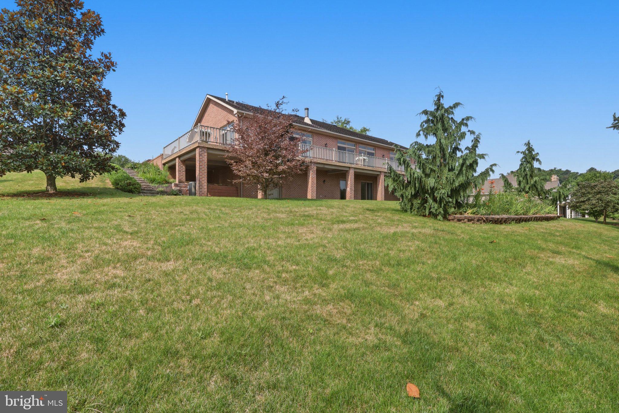 MOUNTAIN VIEW TERRACE - Residential