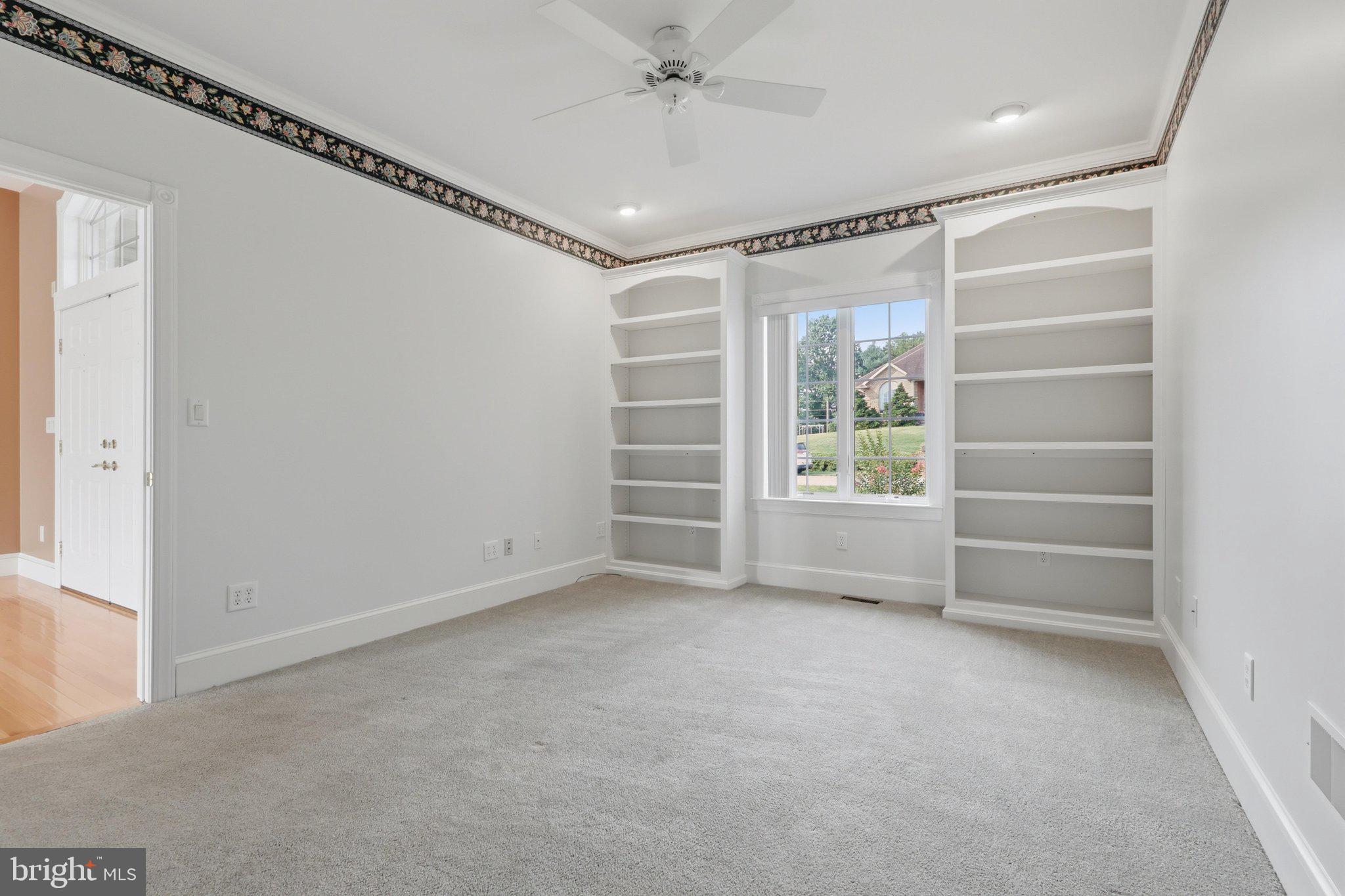 MOUNTAIN VIEW TERRACE - Residential