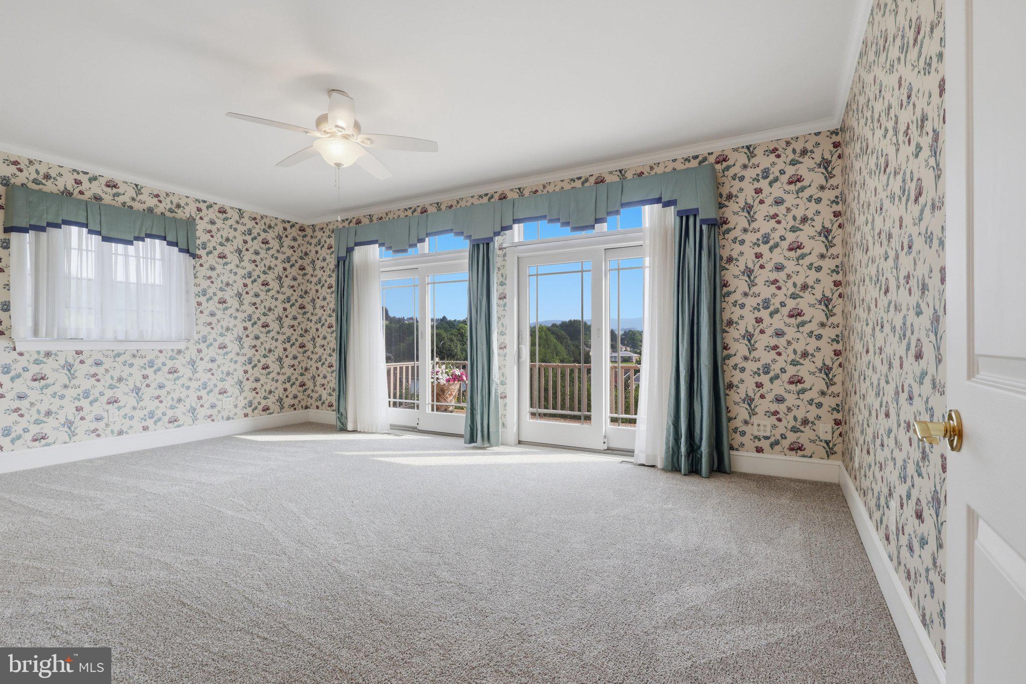 MOUNTAIN VIEW TERRACE - Residential