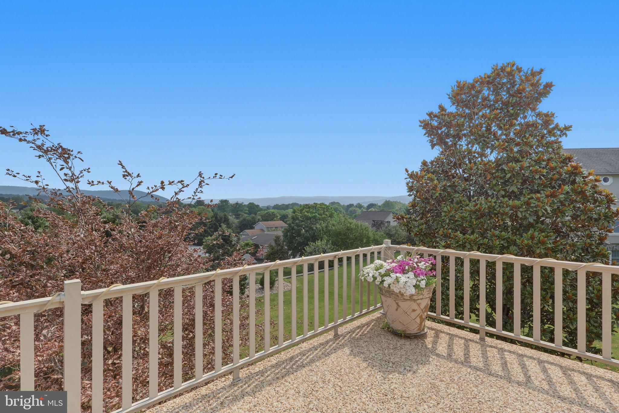 MOUNTAIN VIEW TERRACE - Residential