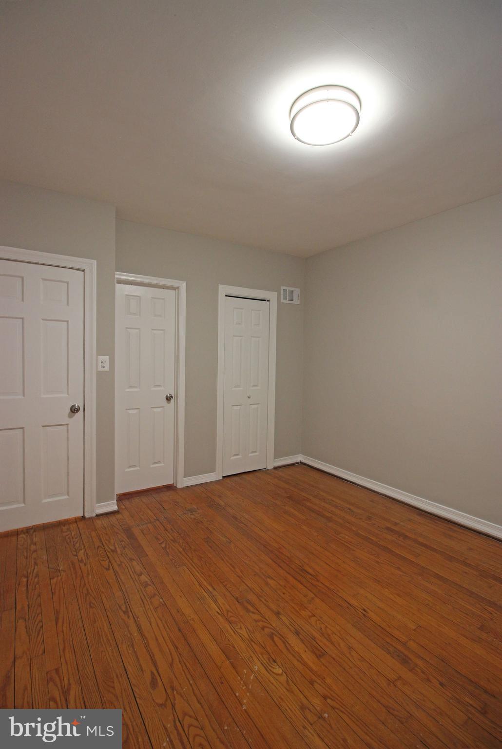 OAKCREST - Residential Lease