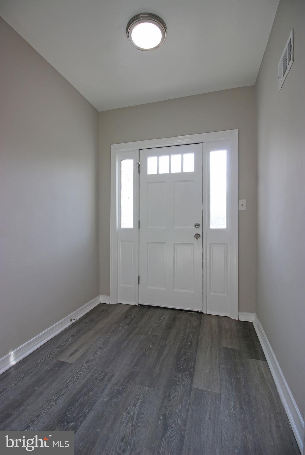 OAKCREST - Residential Lease