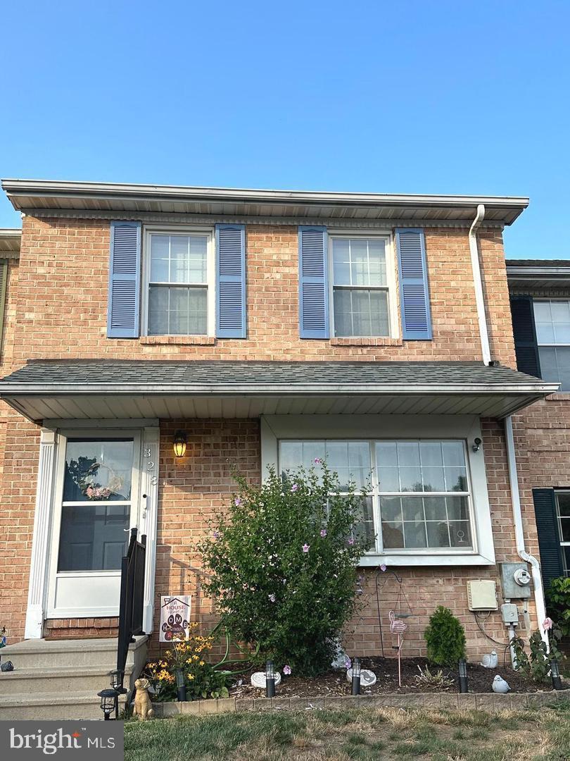 MAPLE HILL - Residential