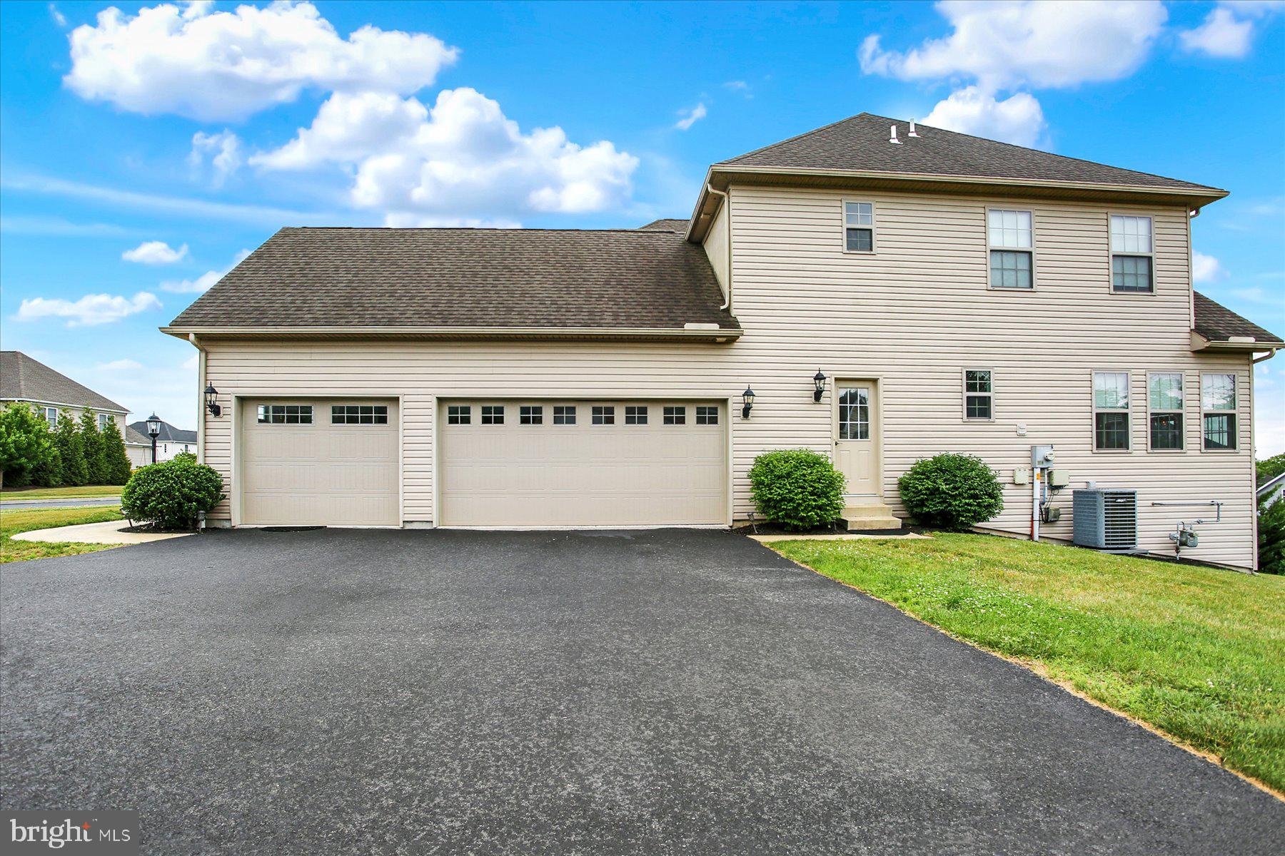 GRANDON FARMS - Residential