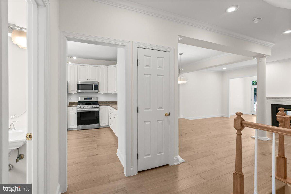 CHANCERY SQUARE - Residential