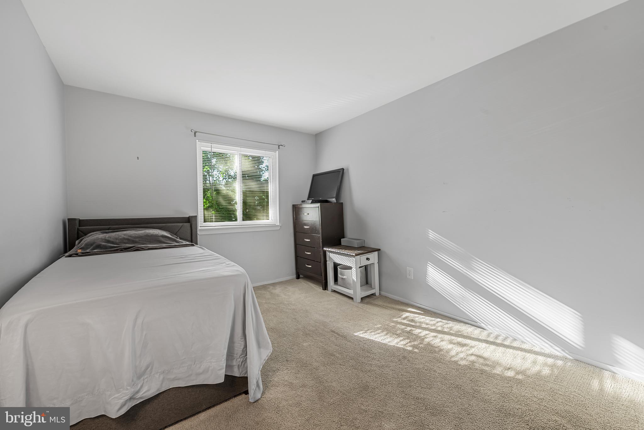 MARYLAND PLACE - Residential