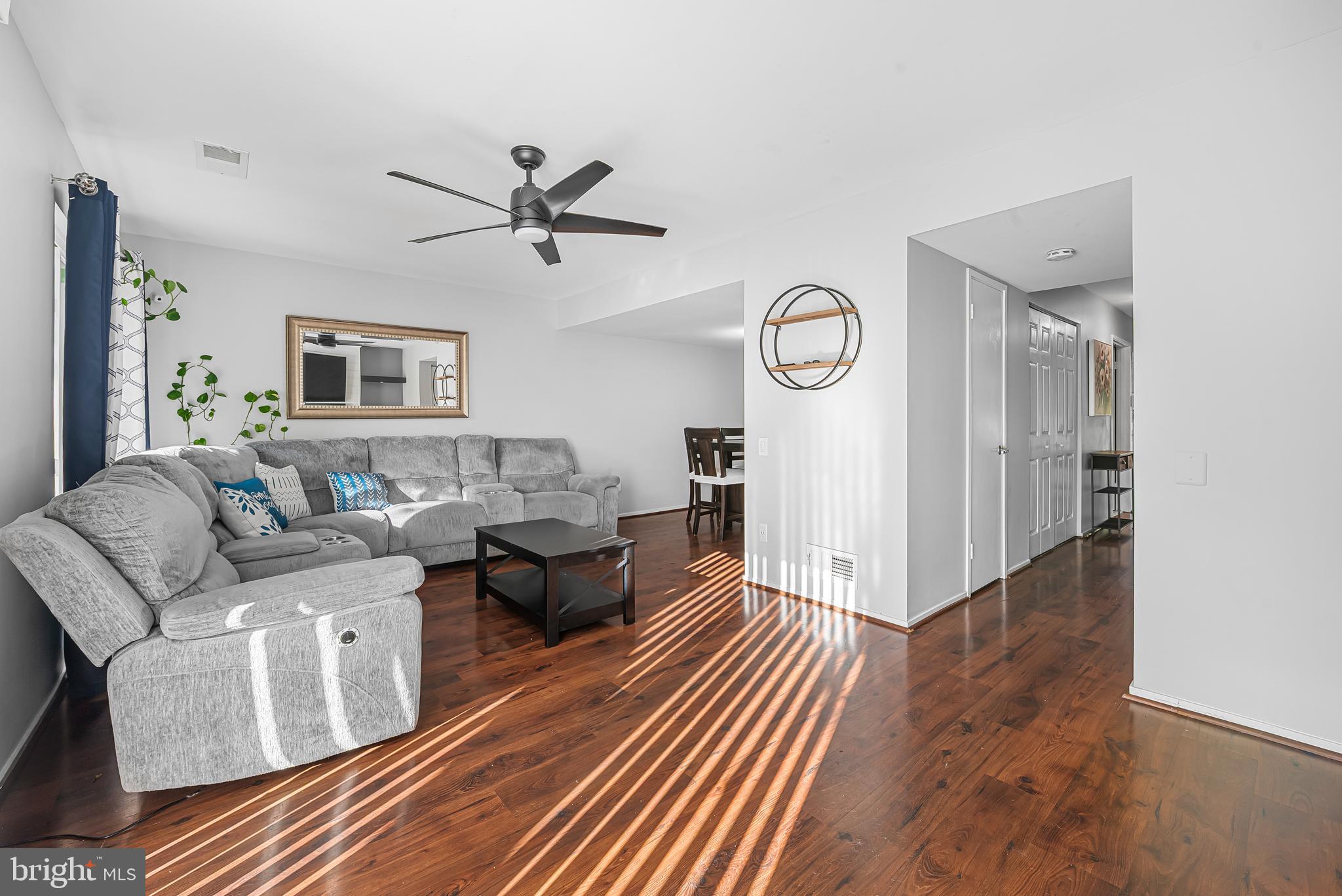 MARYLAND PLACE - Residential