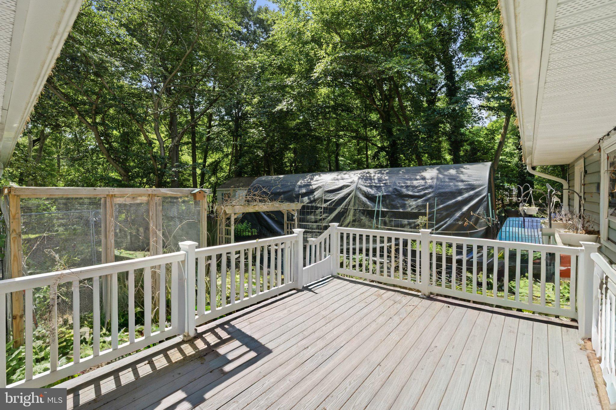 TOWN CREEK MANOR - Residential