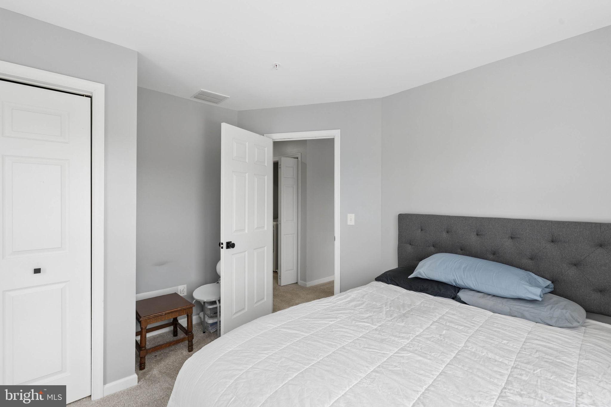 NORTH EAST ISLES - Residential