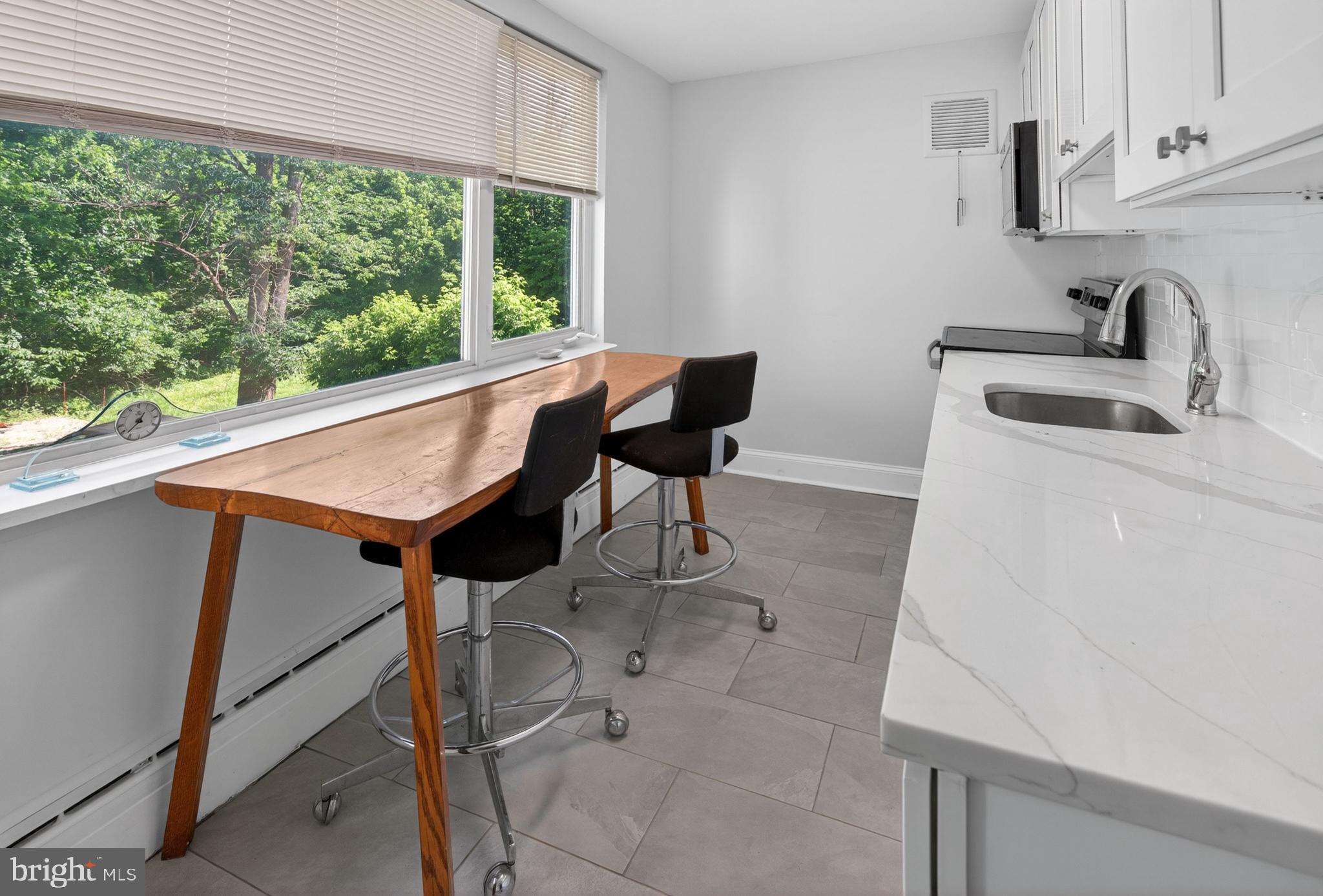 SPRING MILL - Residential