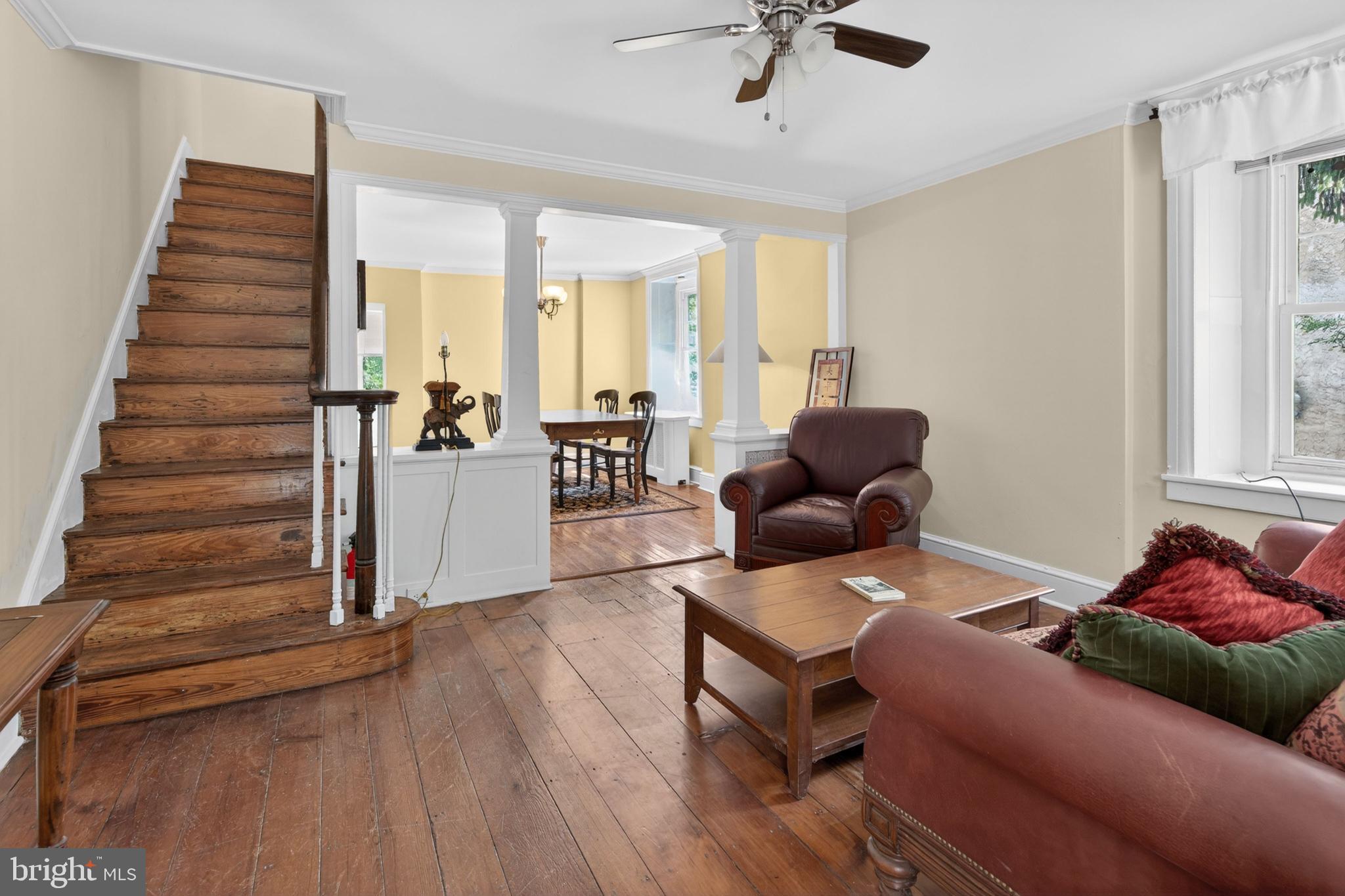 SPRING MILL - Residential
