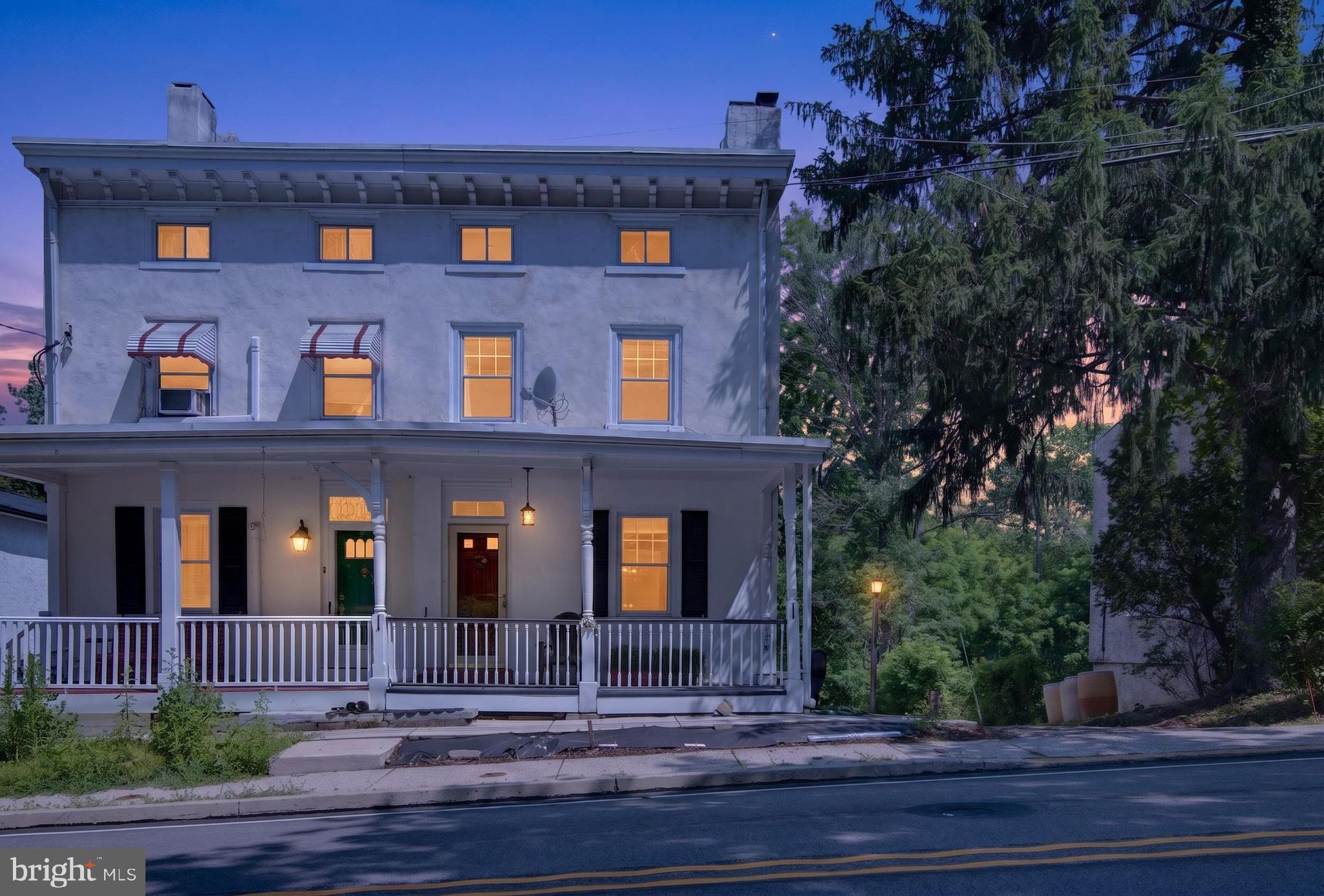 SPRING MILL - Residential