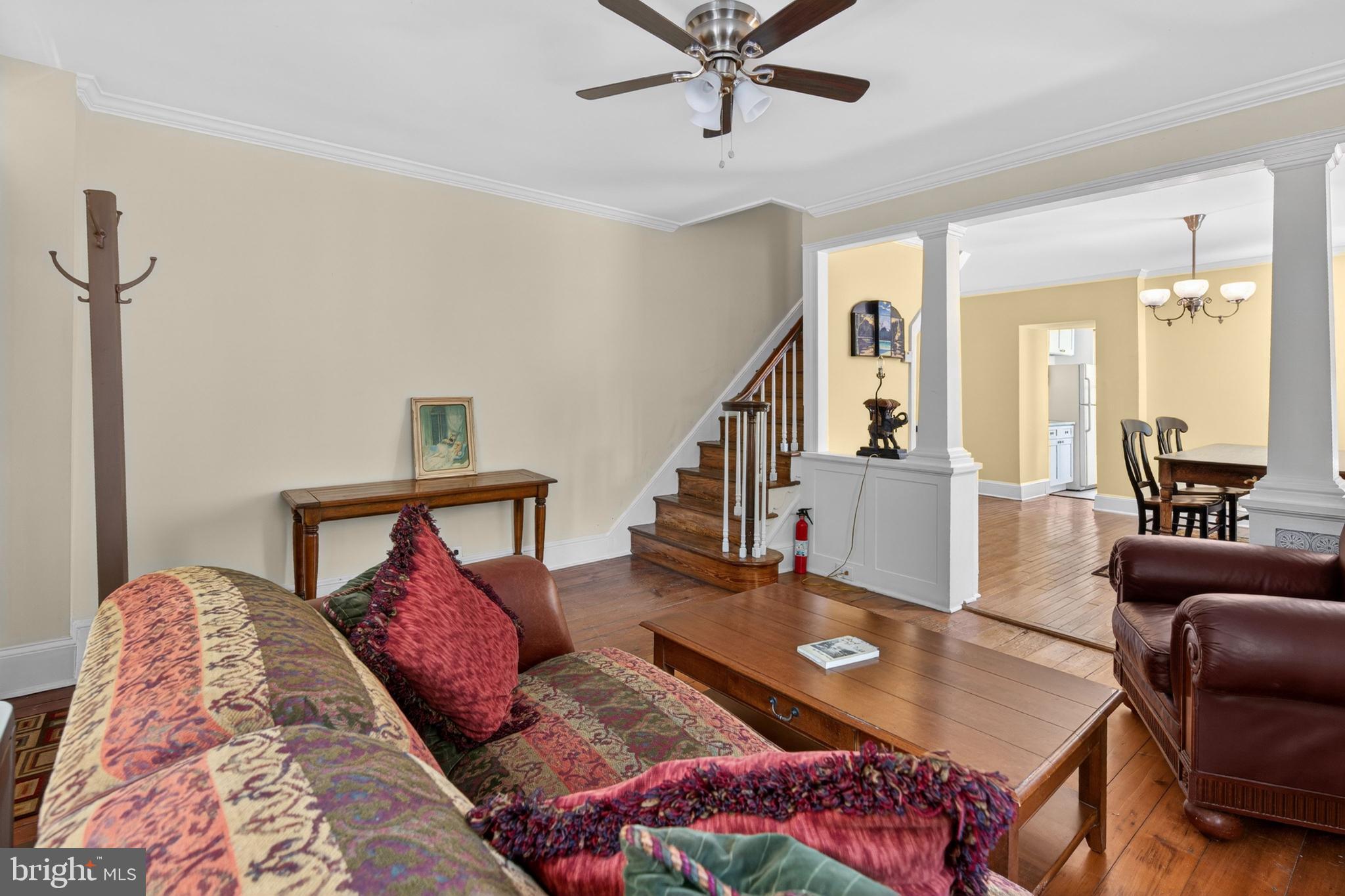 SPRING MILL - Residential