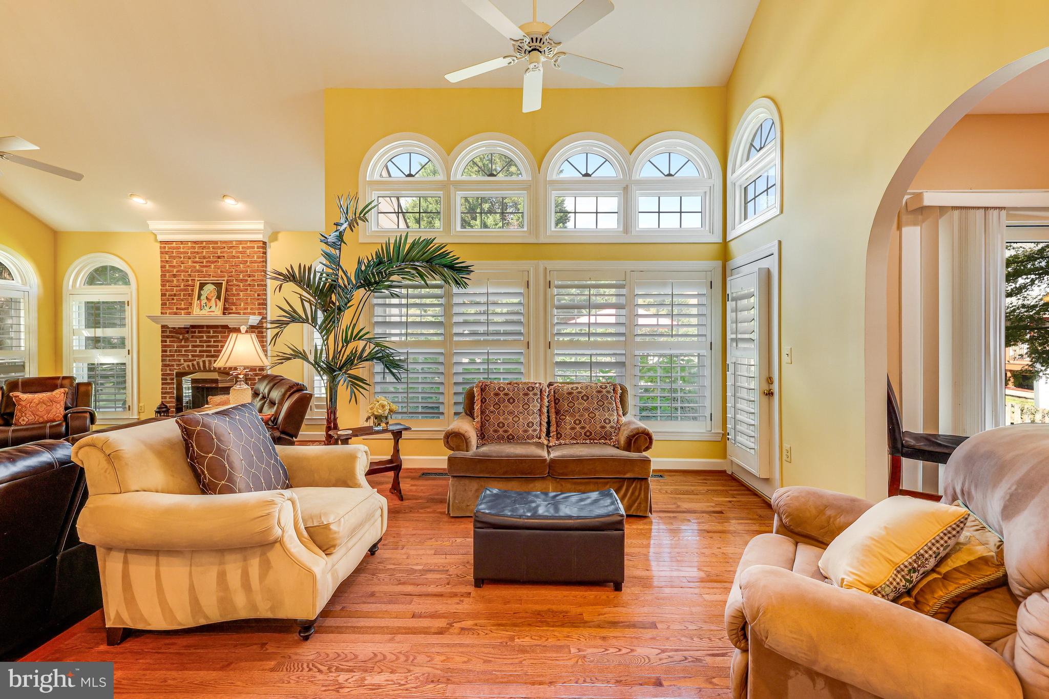 GRAND HAMPTONS - Residential